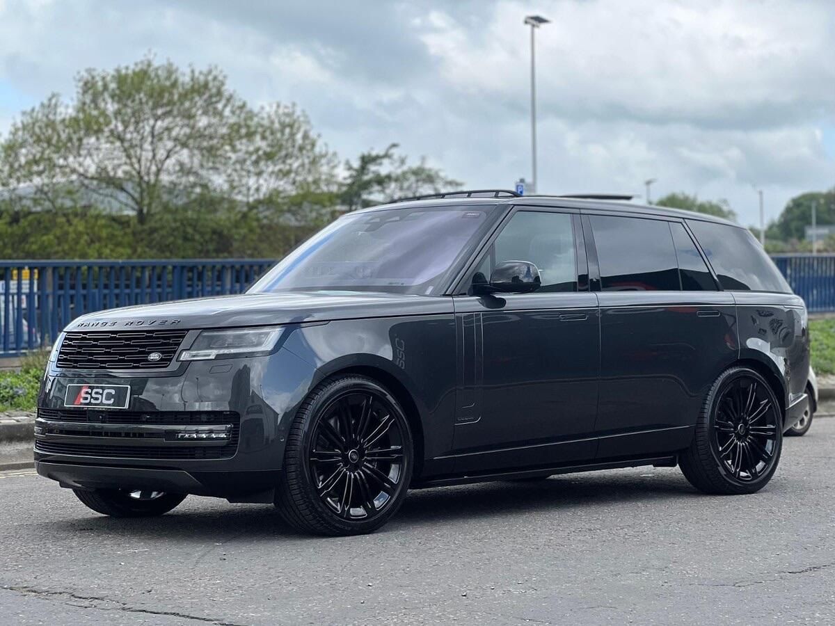 LAND ROVER RANGE ROVER DIESEL ESTATE 3.0 D350 Autobiography LWB 4dr Auto [7 Seat] for sale UK - Slide 7