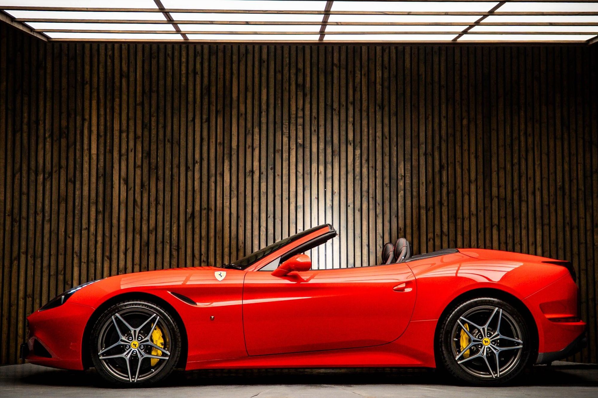 FERRARI CALIFORNIA CONVERTIBLE T 2dr Auto [HELE] for sale UK - Slide 7