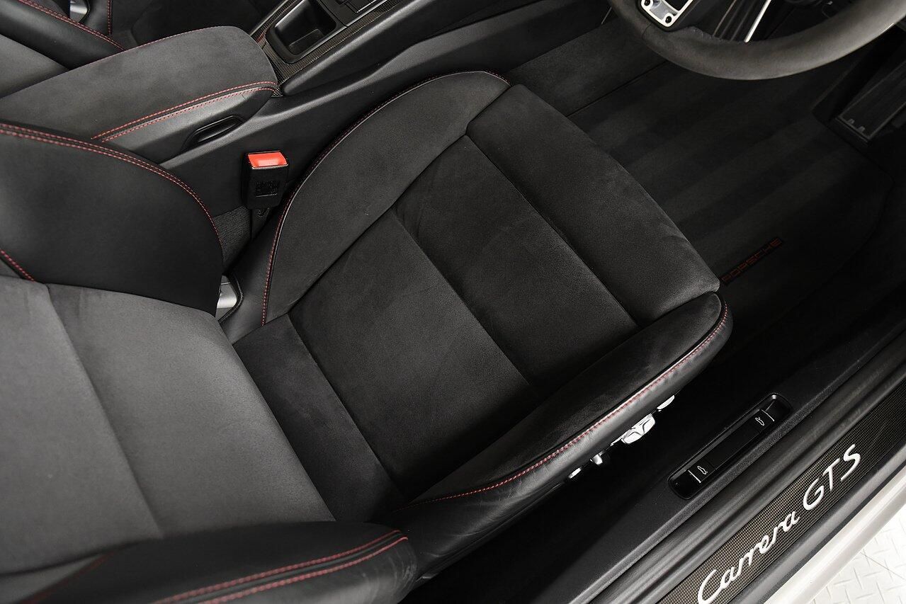 PORSCHE 911 [991] CARRERA CABRIOLET GTS 2dr PDK for sale UK - Slide 10