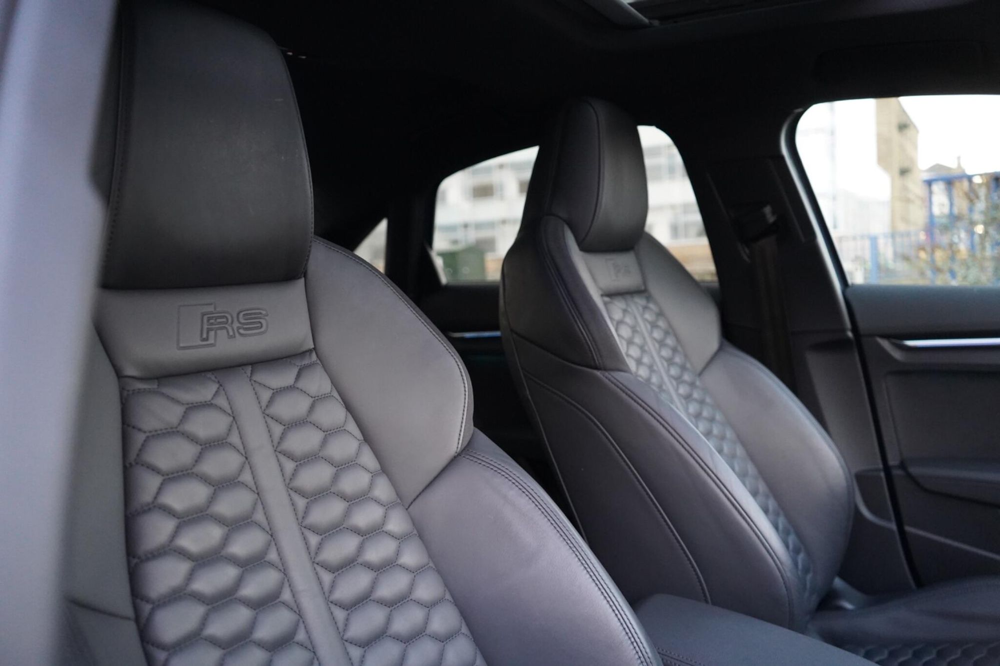 AUDI RS3 RS 3 SALOON RS 3 TFSI Quattro Vorsprung 4dr S Tronic for sale UK - Slide 3