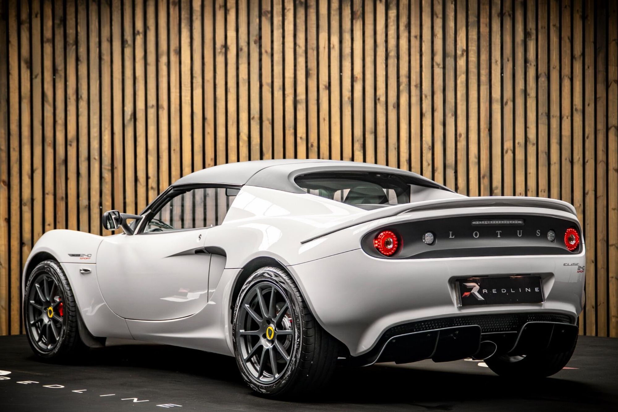 LOTUS ELISE CONVERTIBLE SPECIAL EDITIONS 1.8 Sport Final Edition 240 2dr for sale UK - Slide 3