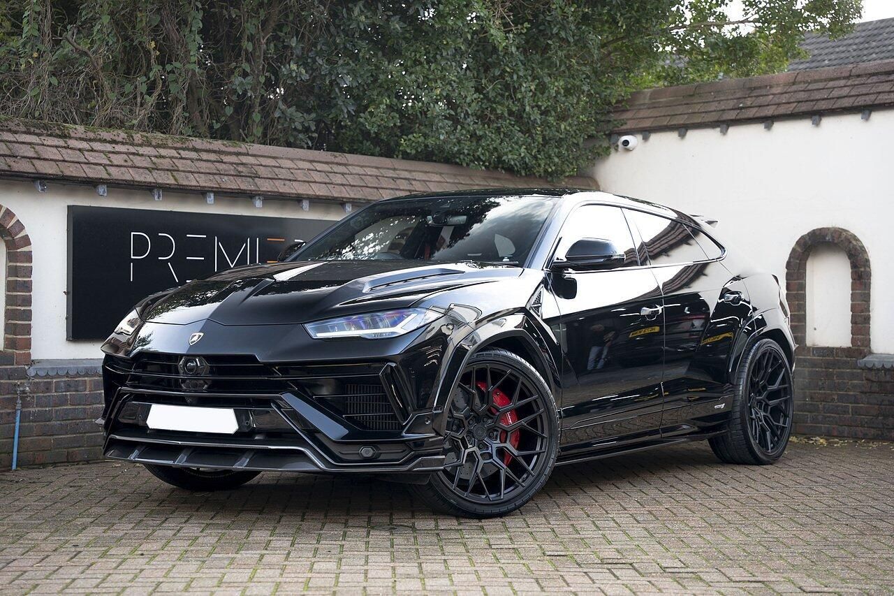 LAMBORGHINI URUS ESTATE 4.0T FSI V8 S 5dr Auto for sale UK