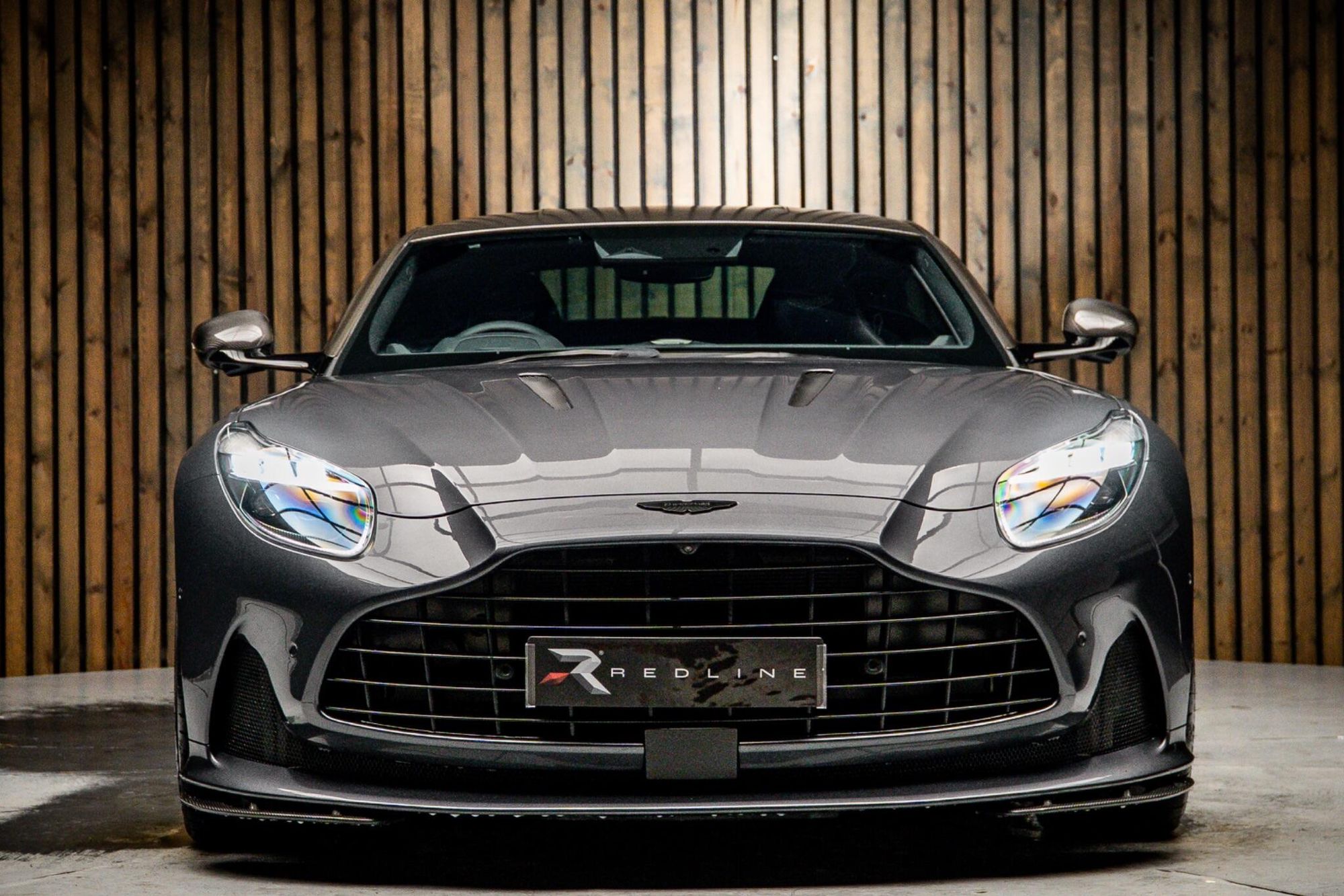 ASTON MARTIN DB12 COUPE V8 2dr Auto for sale UK - Slide 5