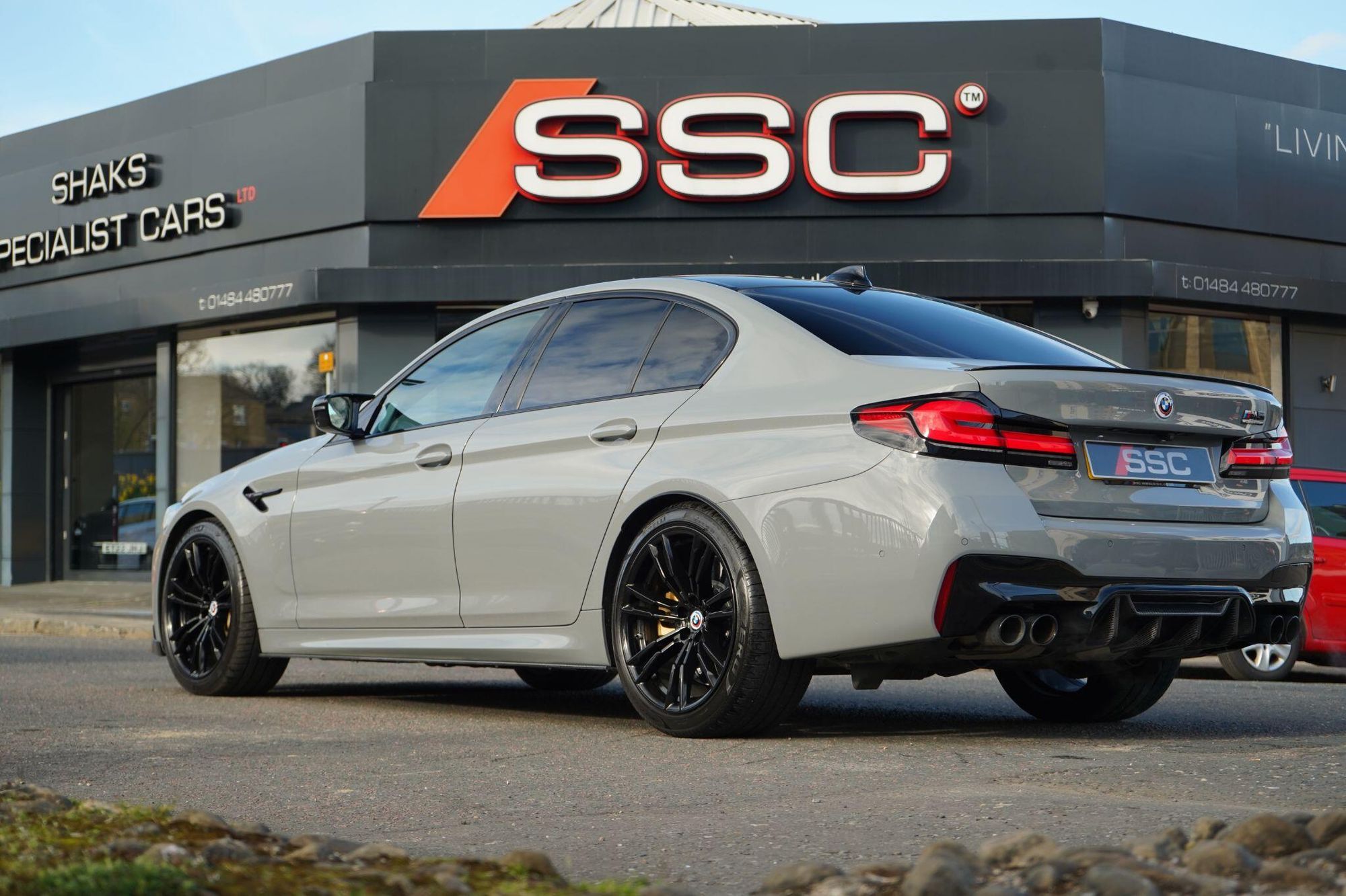 BMW M5 SALOON M5 Competition 4dr DCT for sale UK - Slide 2