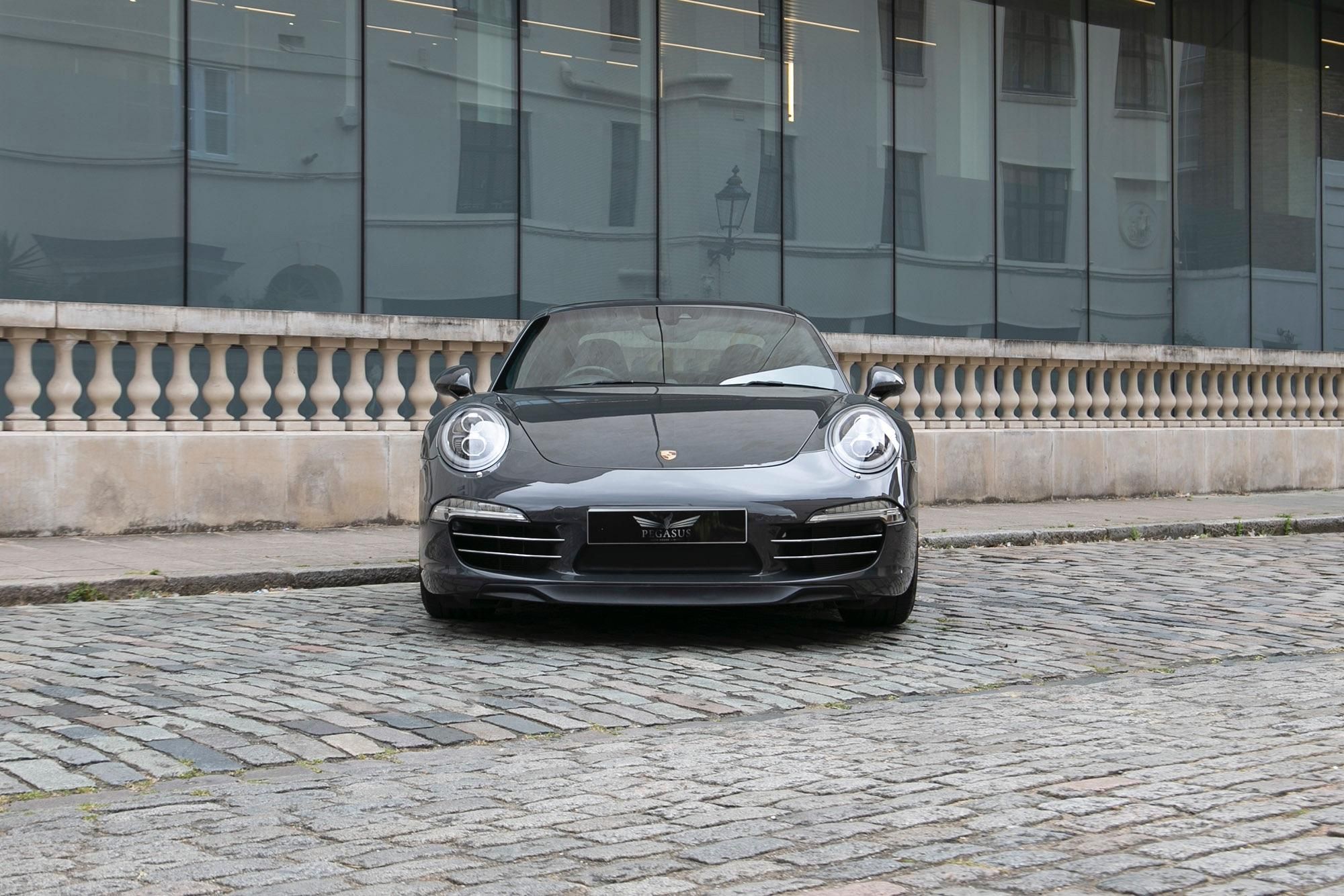 PORSCHE 911 [991] CARRERA COUPE SPECIAL EDITIONS 50th Anniversary 2dr PDK for sale UK - Slide 3