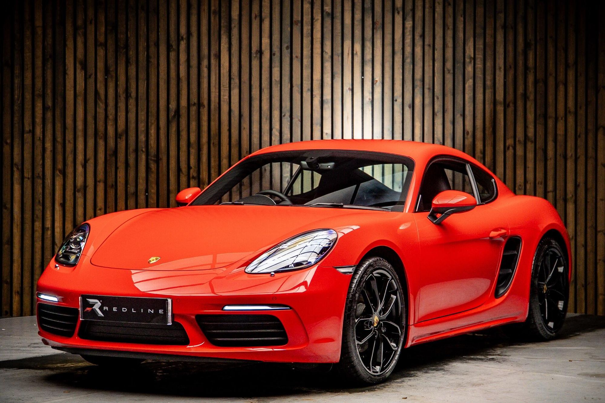 PORSCHE CAYMAN 718 COUPE SPECIAL EDITION 2.0 Style Edition 2dr PDK for sale UK - Slide 8