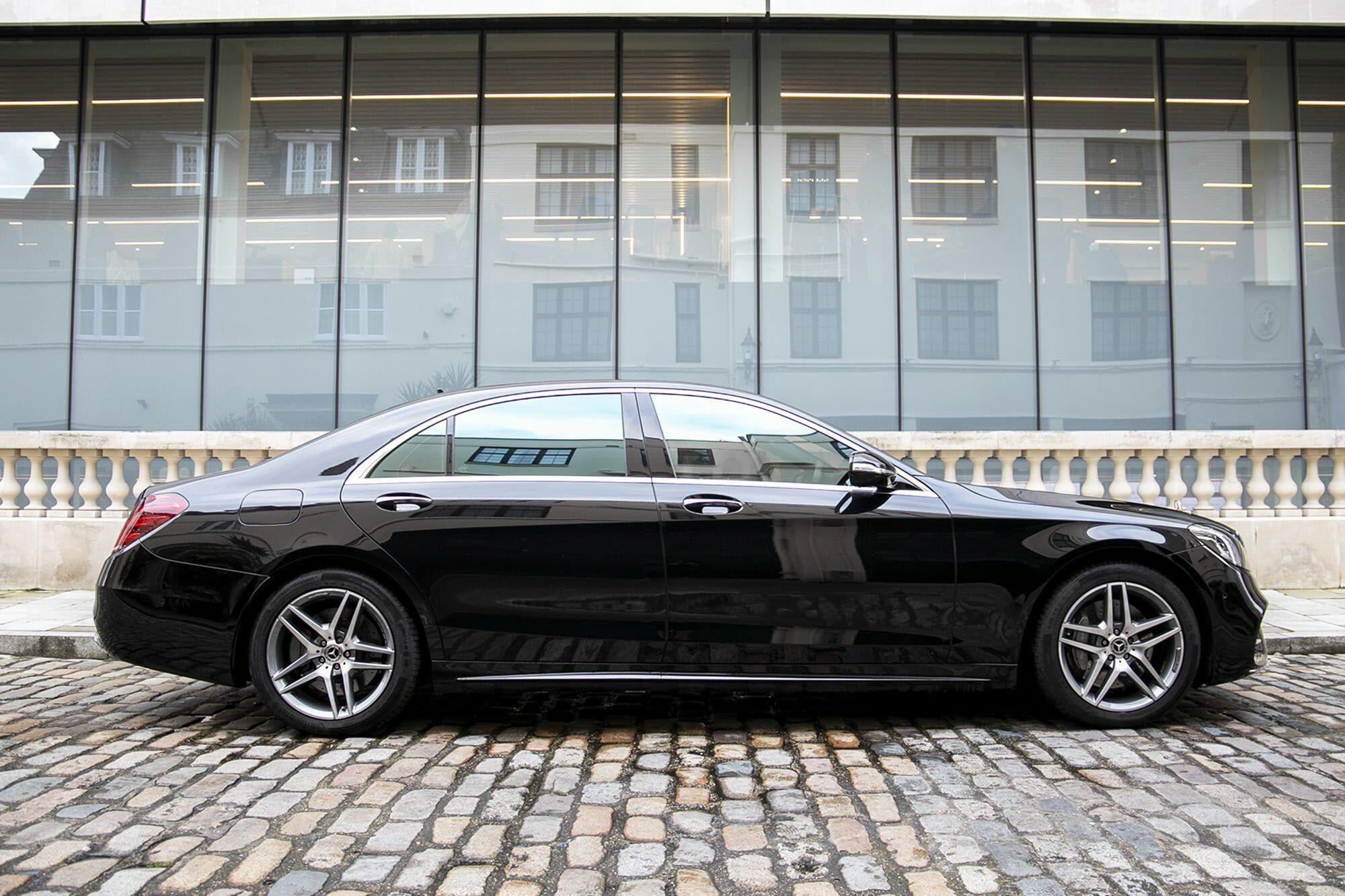 MERCEDES-BENZ S CLASS SALOON S500L AMG Line Premium Plus 4dr 9G-Tronic for sale UK - Slide 8