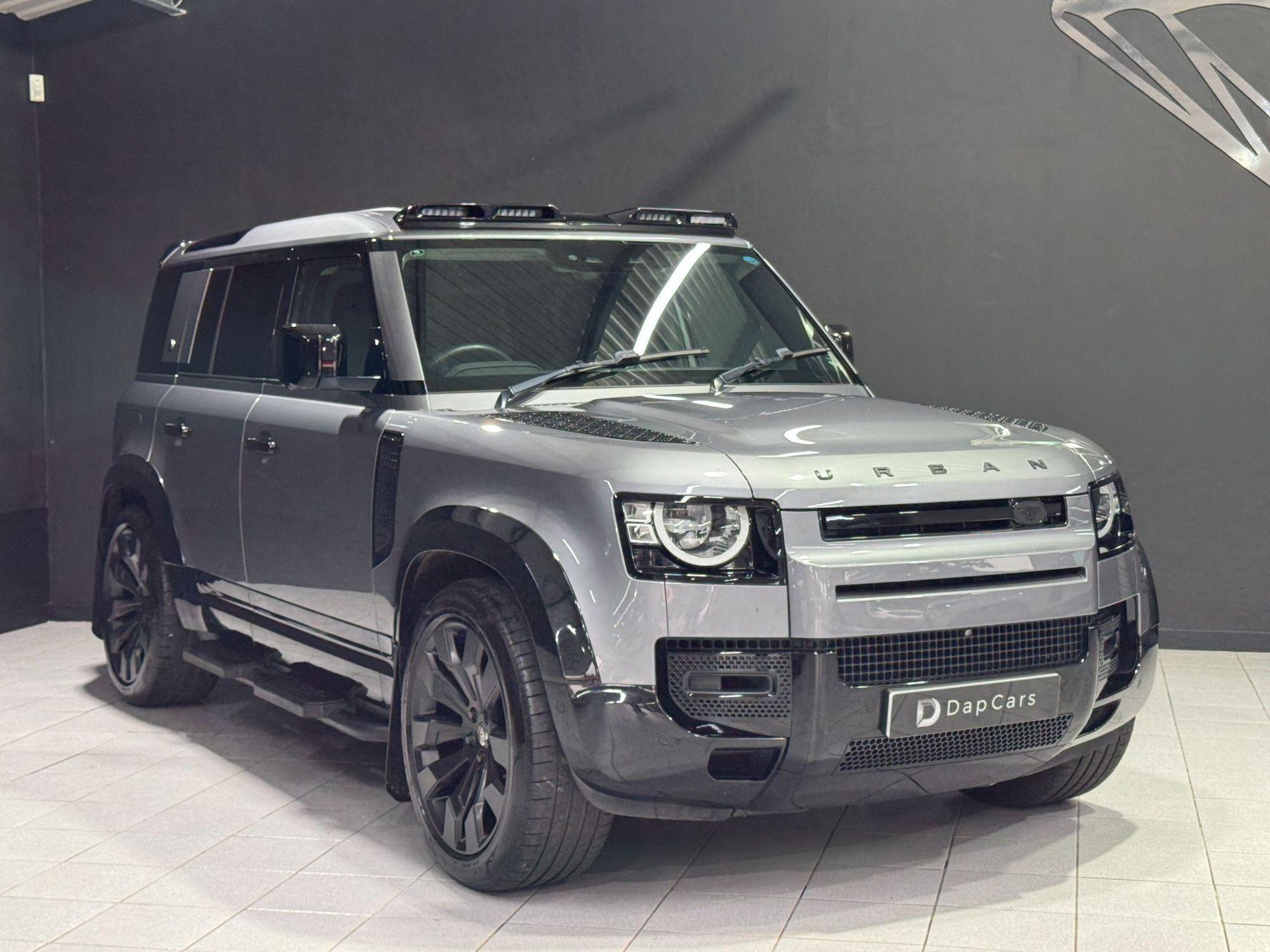 LAND ROVER DEFENDER ESTATE 2.0 P300 S 110 5dr Auto
