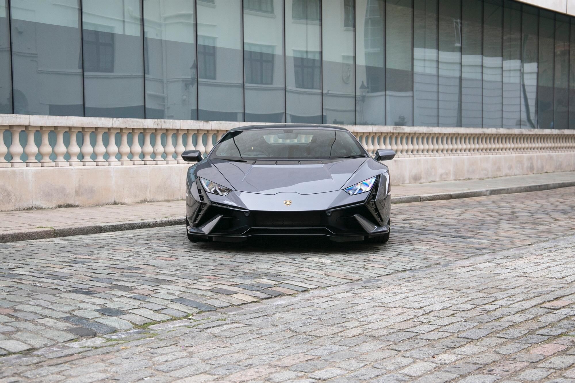 LAMBORGHINI HURACAN COUPE LP 640-4 Performante 2dr LDF for sale UK - Slide 6