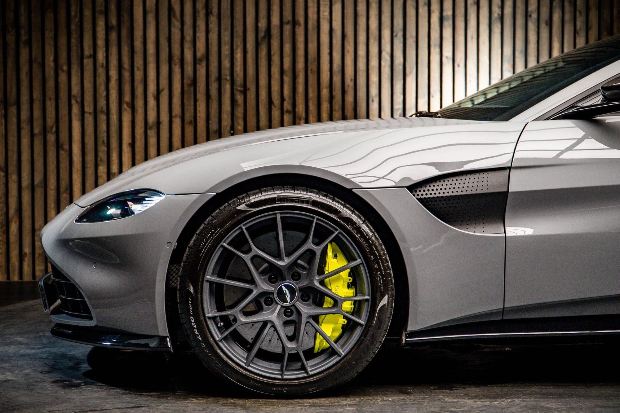 ASTON MARTIN VANTAGE V8 COUPE SPECIAL EDITIONS AMR Hero Edition 2dr for sale UK - Slide 9