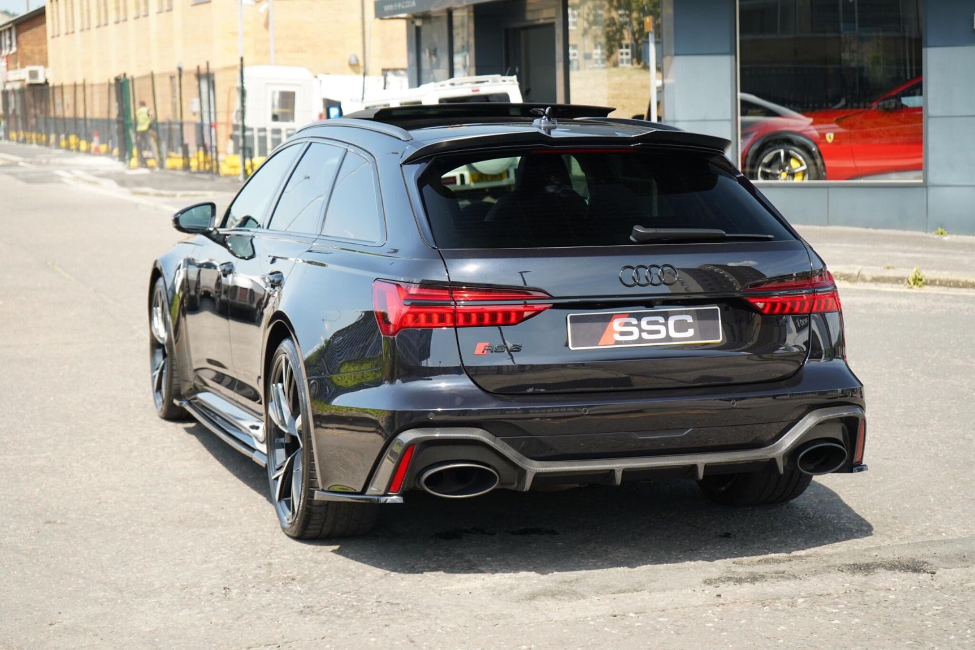 AUDI RS6 RS 6 AVANT RS 6 TFSI Quattro Vorsprung 5dr Tiptronic for sale UK - Slide 10