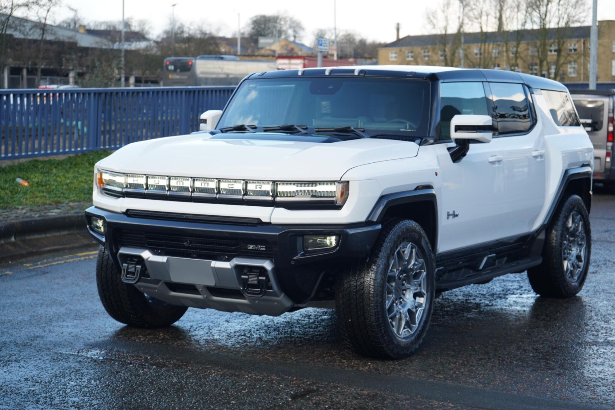 GMC Hummer 3X for sale UK - Slide 7