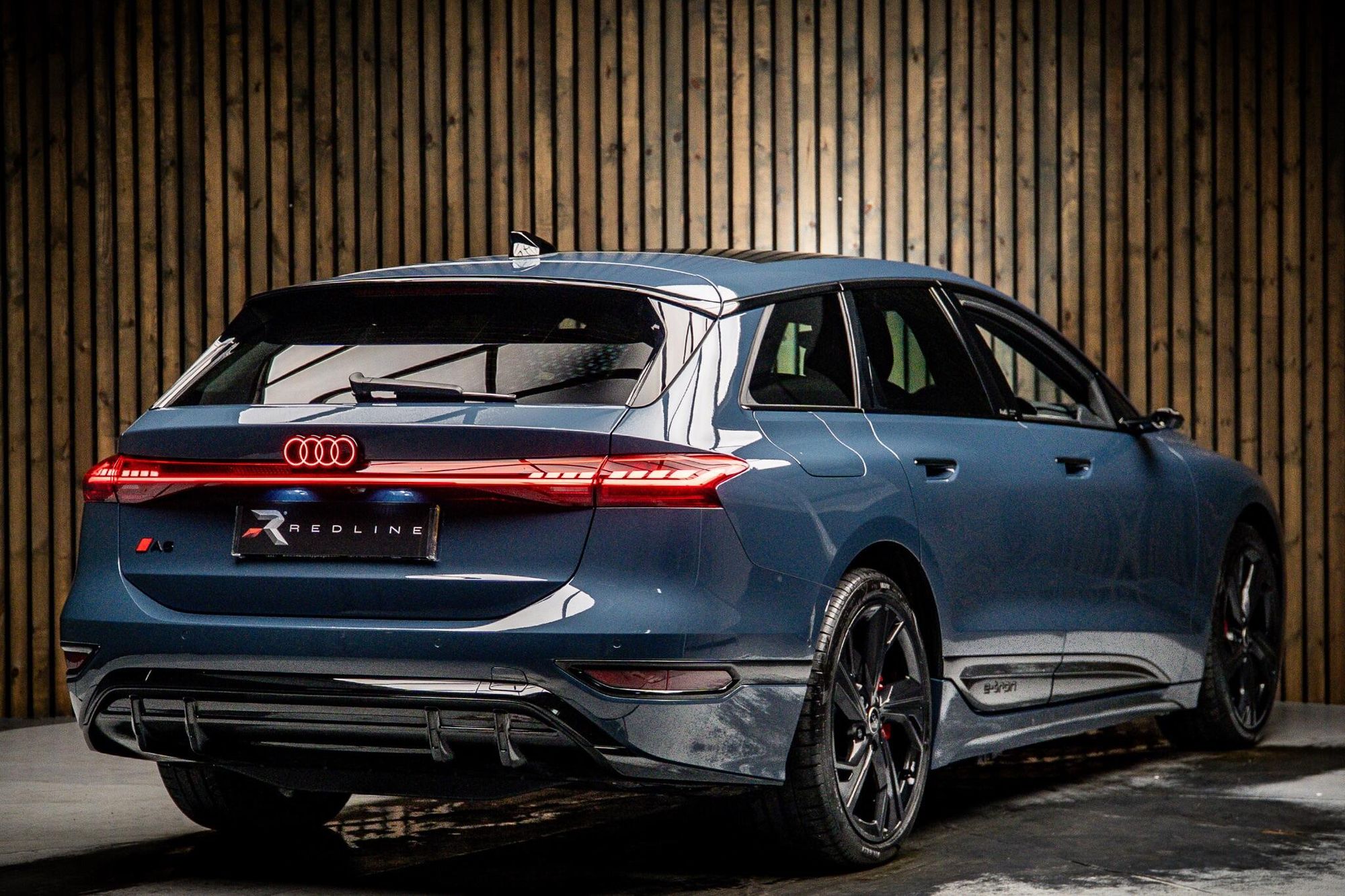 AUDI A6 E-TRON AVANT SPECIAL EDITION 270kW Performance 100kWh Launch Edition 5dr Auto for sale UK - Slide 4