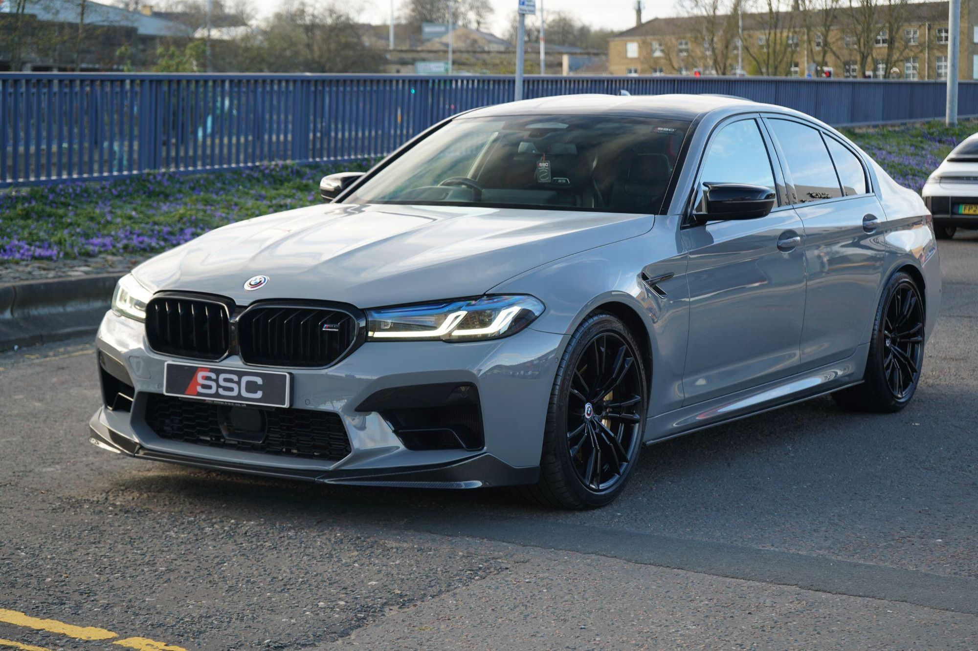 BMW M5 SALOON M5 Competition 4dr DCT for sale UK - Slide 7