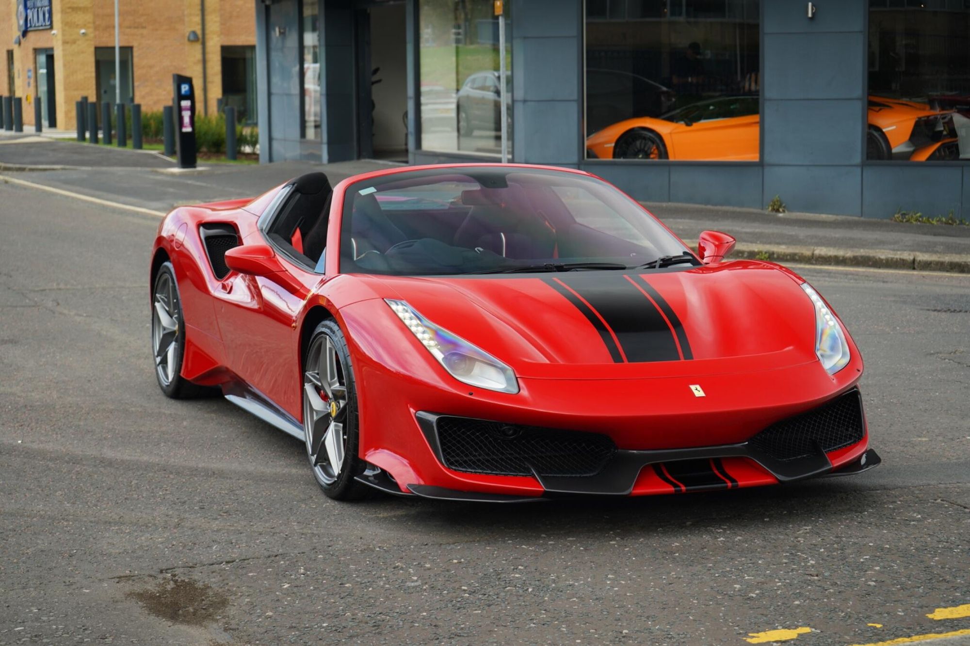 FERRARI 488 PISTA SPIDER 2dr Auto for sale UK - Slide 5