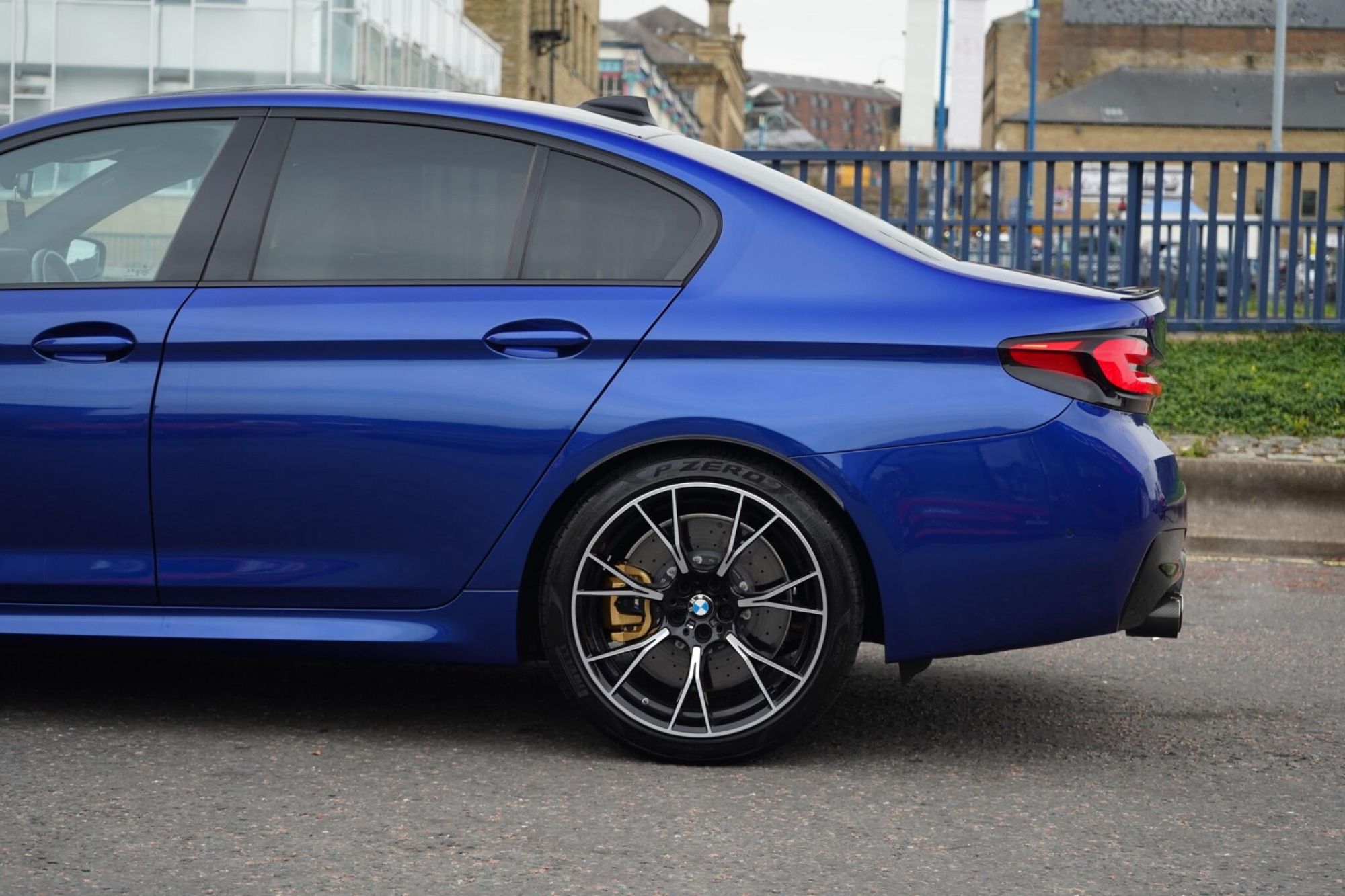 BMW M5 SALOON M5 Competition 4dr DCT for sale UK - Slide 8