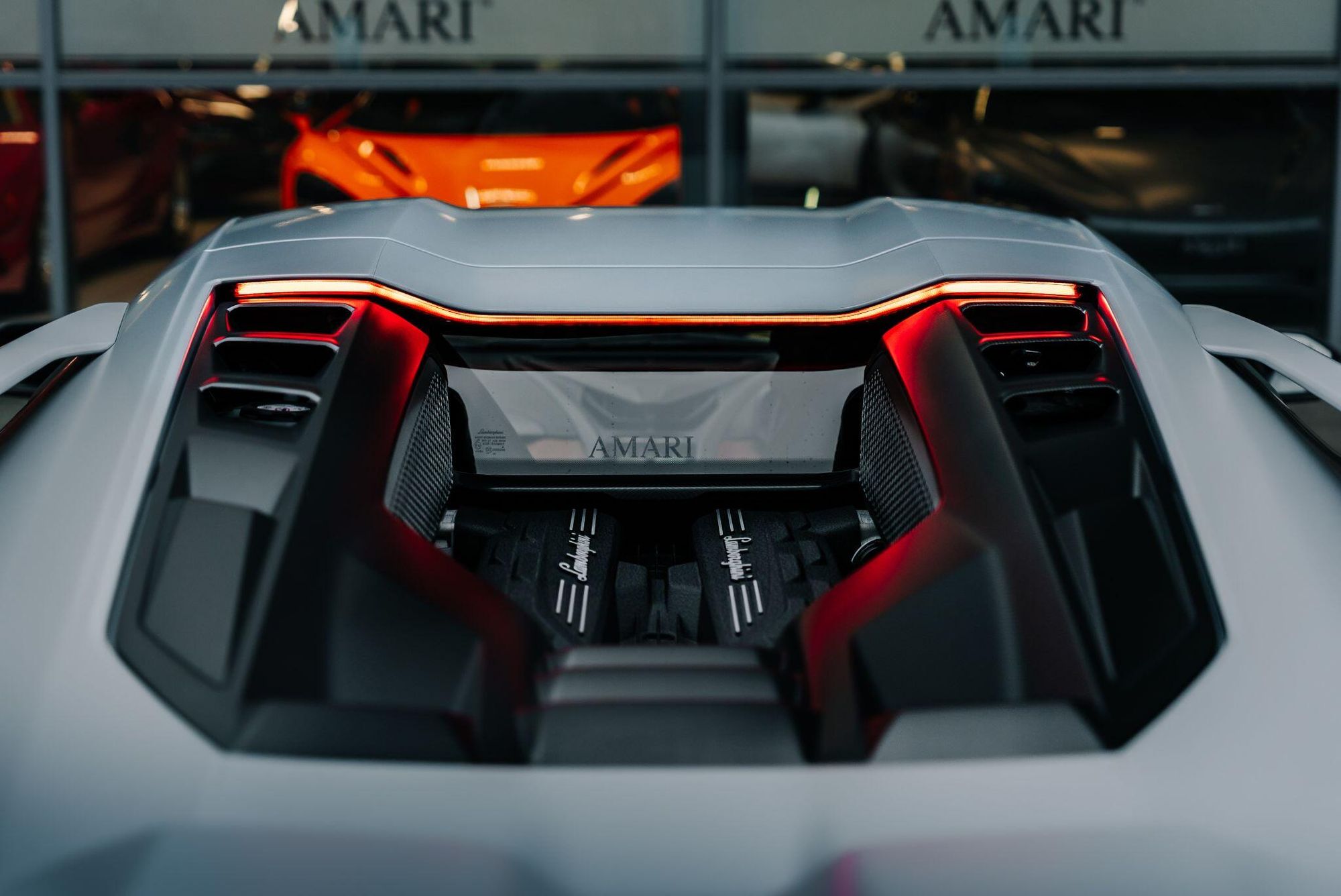 LAMBORGHINI REVUELTO COUPE 6.5 V12 1015 PHEV 2dr DCT for sale UK - Slide 9