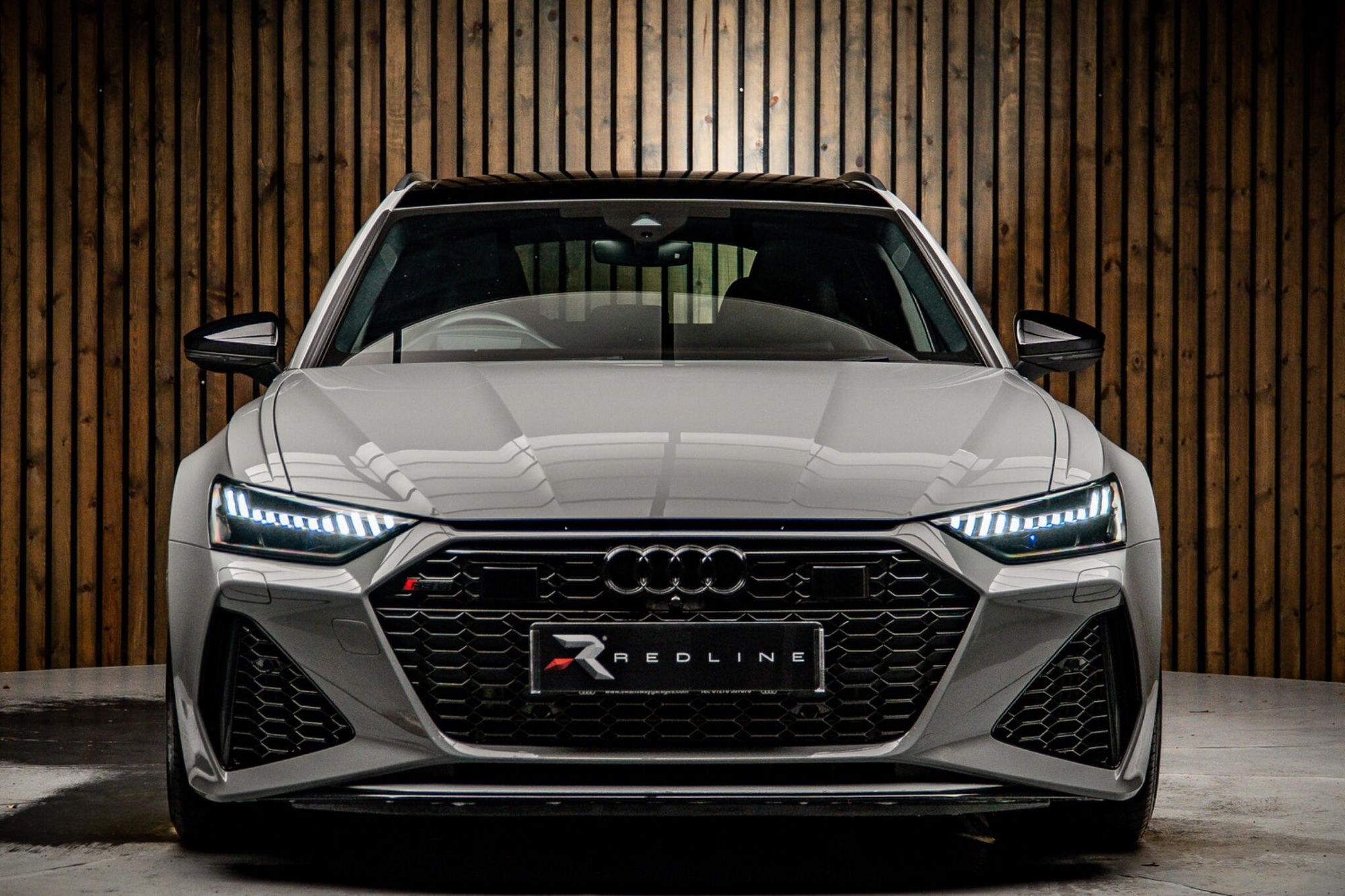 AUDI RS6 RS 6 AVANT RS 6 TFSI Quattro Vorsprung 5dr Tiptronic for sale UK - Slide 5