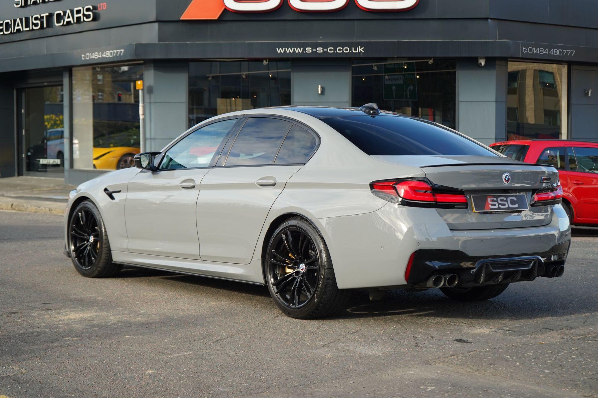 BMW M5 SALOON M5 Competition 4dr DCT for sale UK - Slide 9
