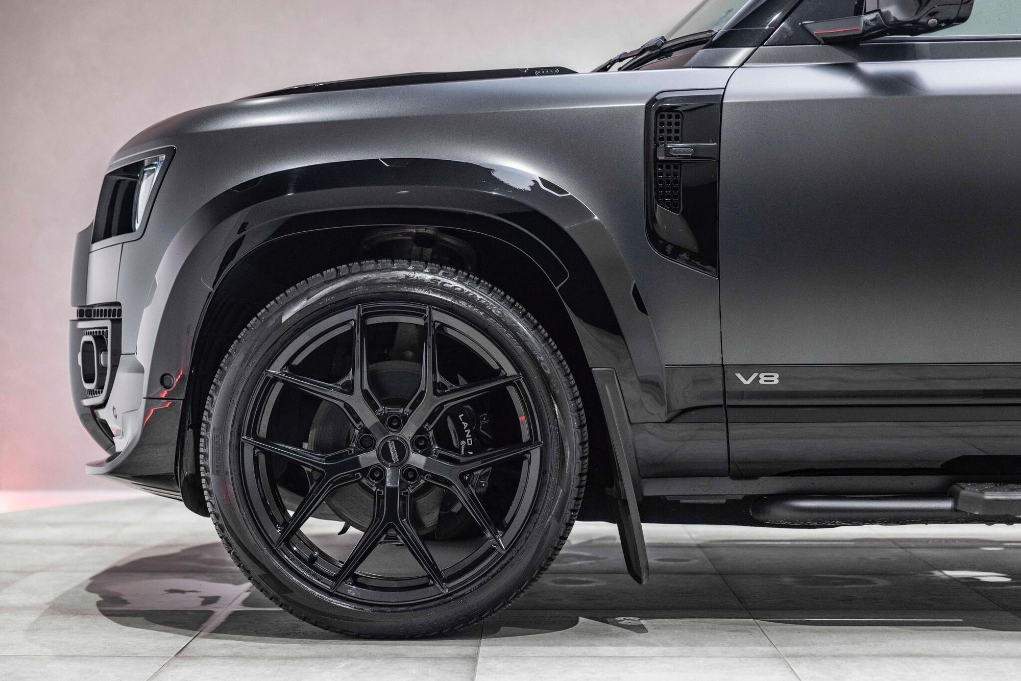 LAND ROVER DEFENDER ESTATE SPECIAL EDITIONS 5.0 P525 V8 Carpathian Edition 90 3dr Auto for sale UK - Slide 4