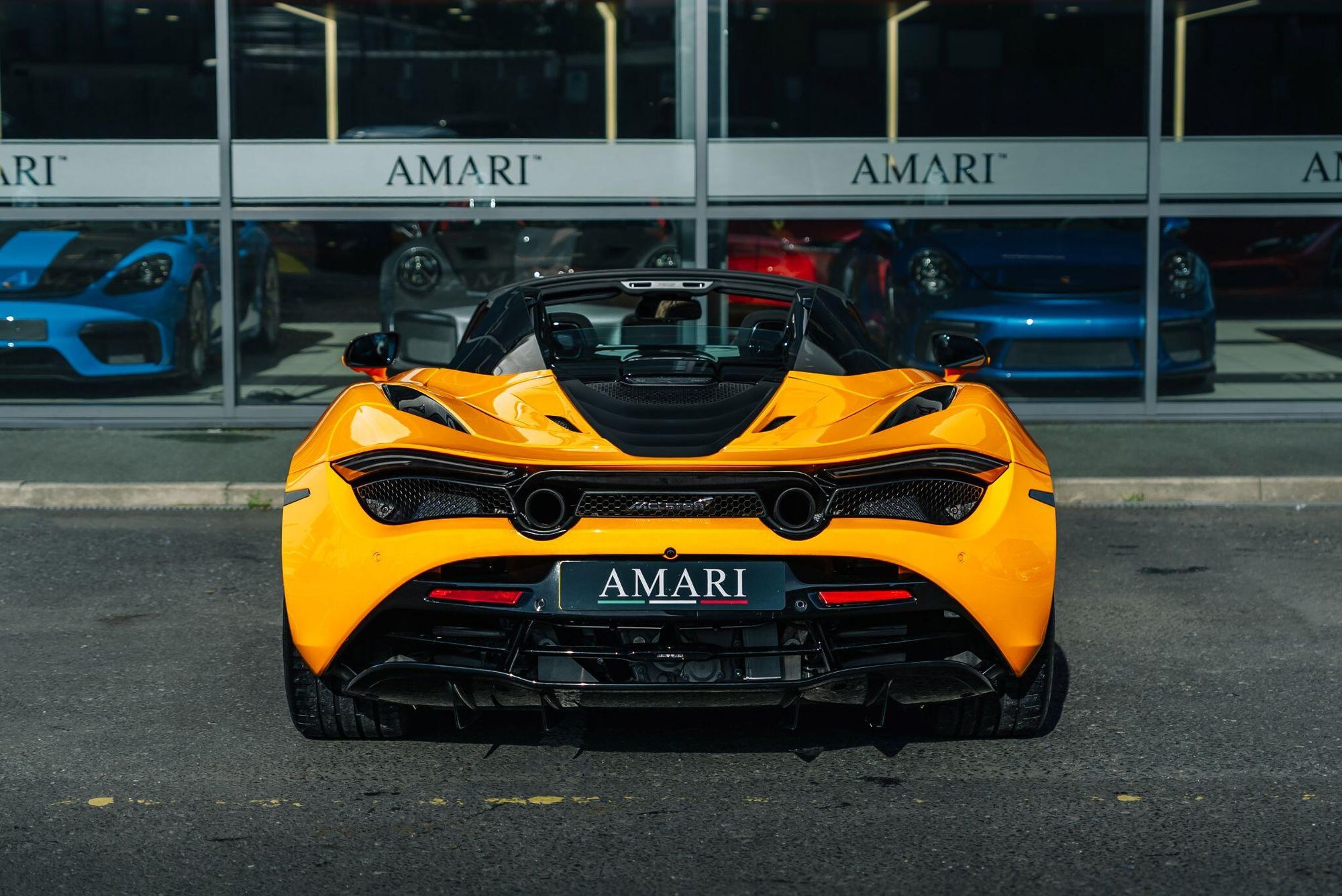 MCLAREN 720 S SPIDER V8 2dr SSG Auto for sale UK - Slide 10