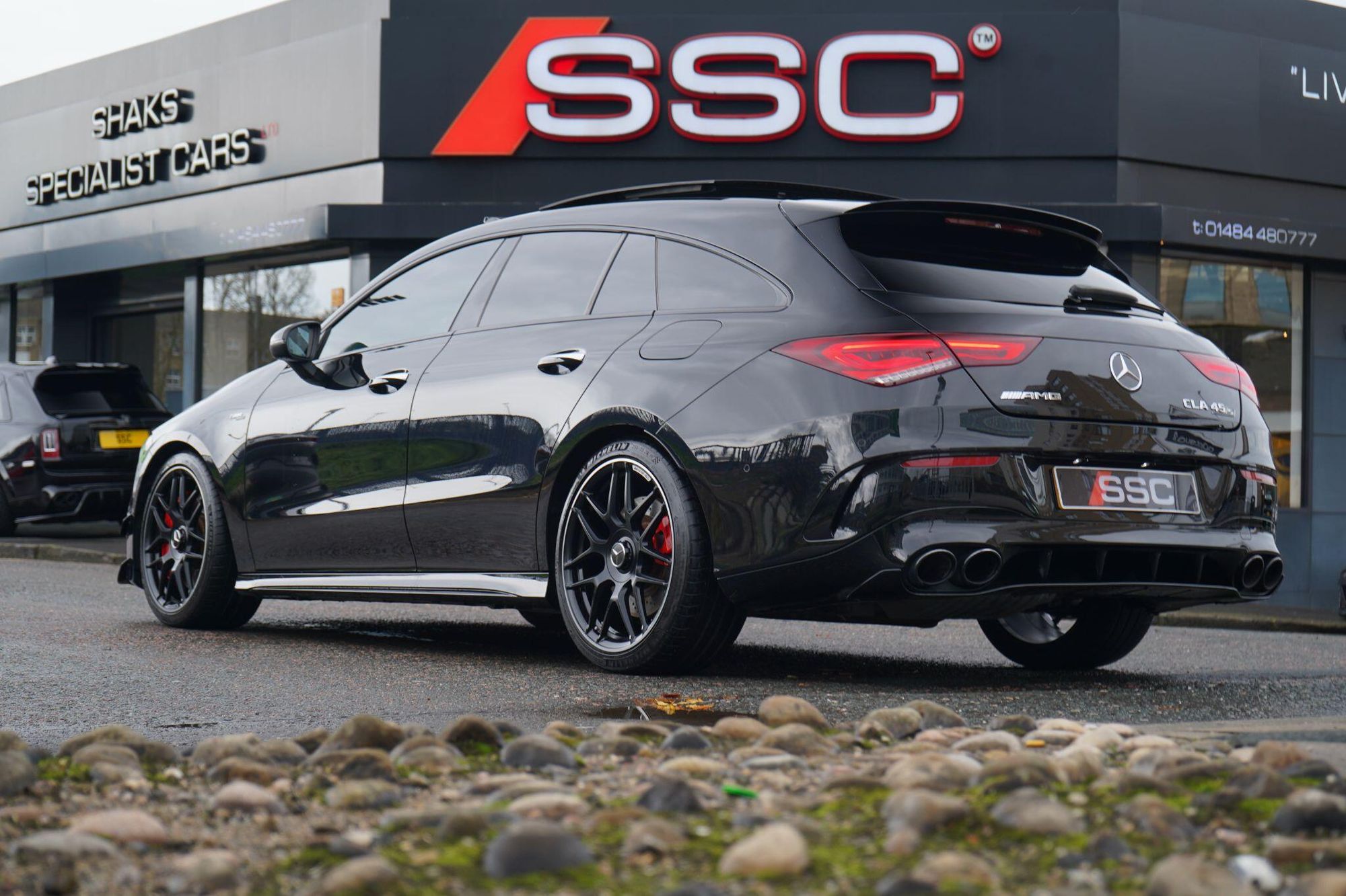 MERCEDES-BENZ CLA AMG SHOOTING BRAKE CLA 45 S 4Matic+ Plus 5dr Tip Auto for sale UK - Slide 3