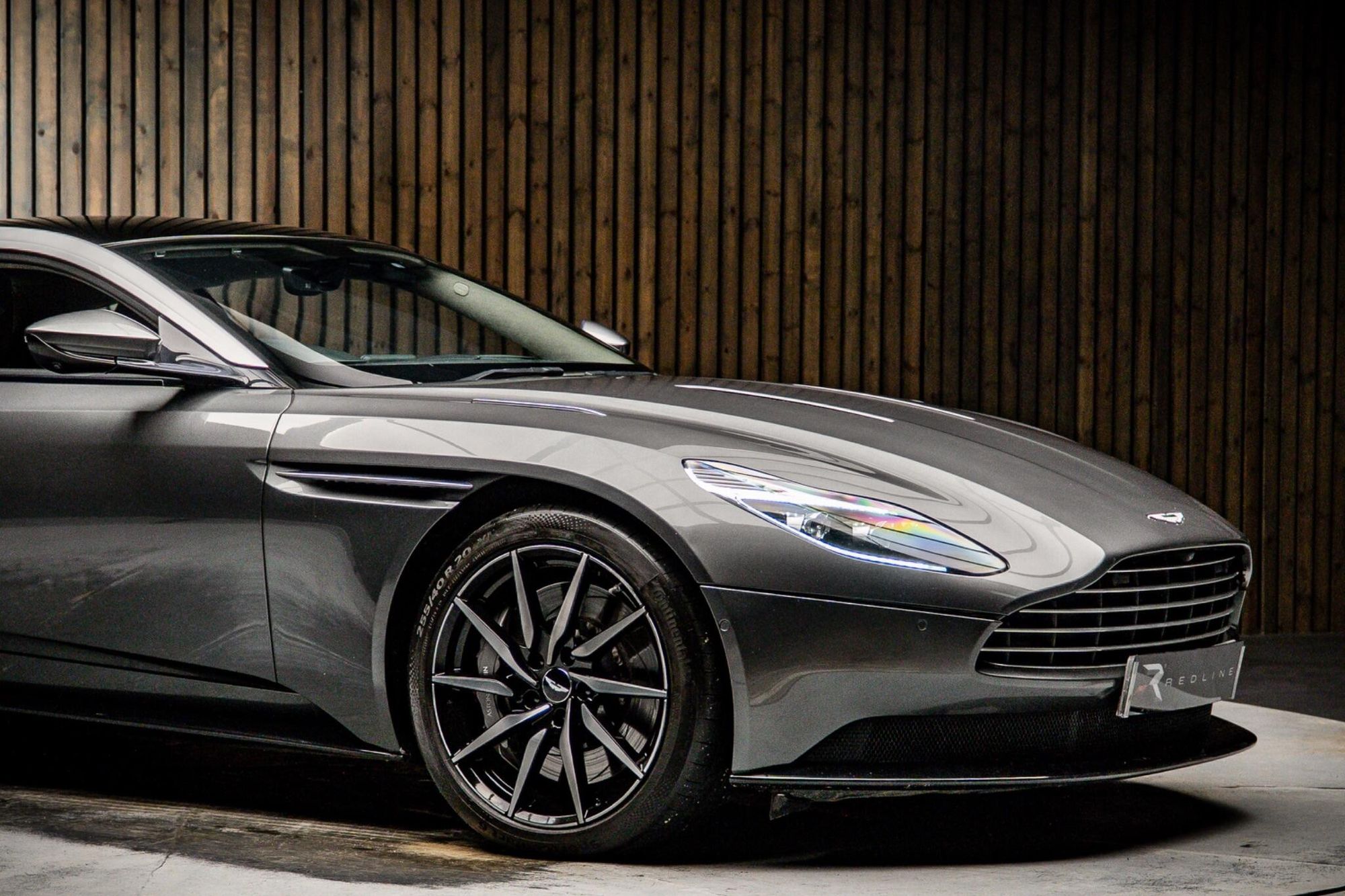 ASTON MARTIN DB11 COUPE V12 2dr Touchtronic Auto for sale UK - Slide 10