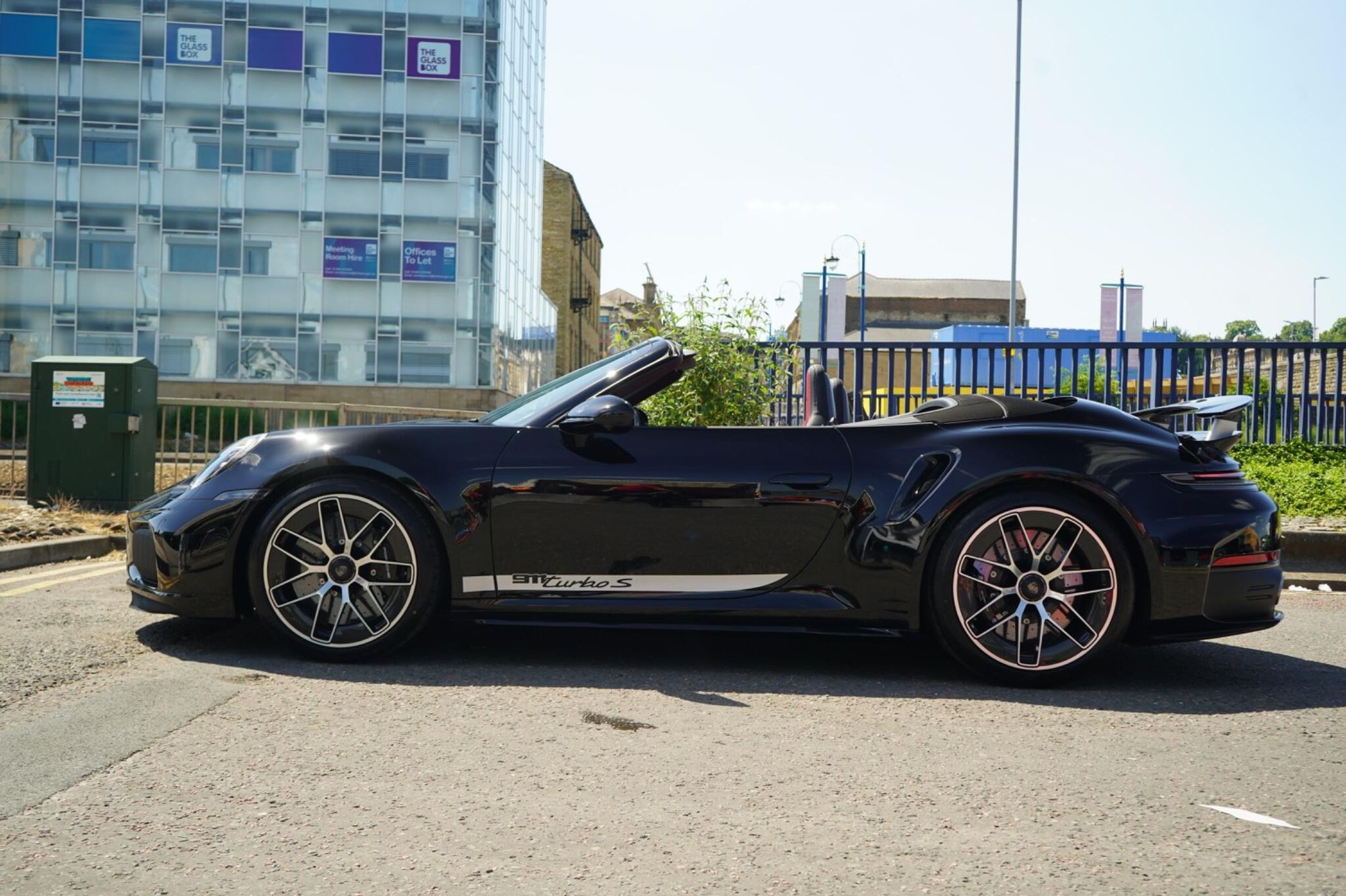 PORSCHE 911 [992] TURBO S CABRIOLET 2dr PDK for sale UK - Slide 9