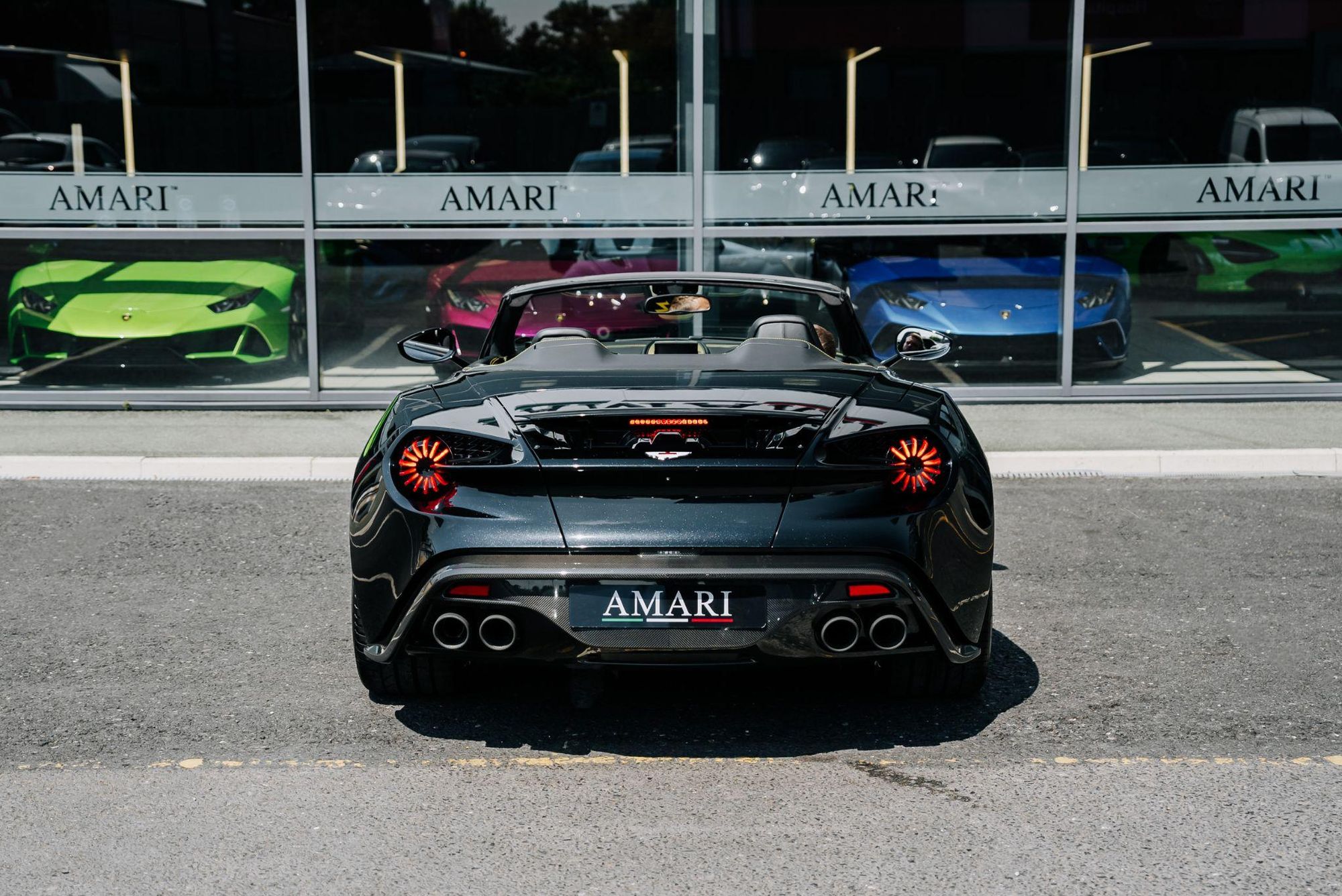 ASTON MARTIN VANQUISH CONVERTIBLE V12 Zegato Volante 2dr Auto for sale UK - Slide 9