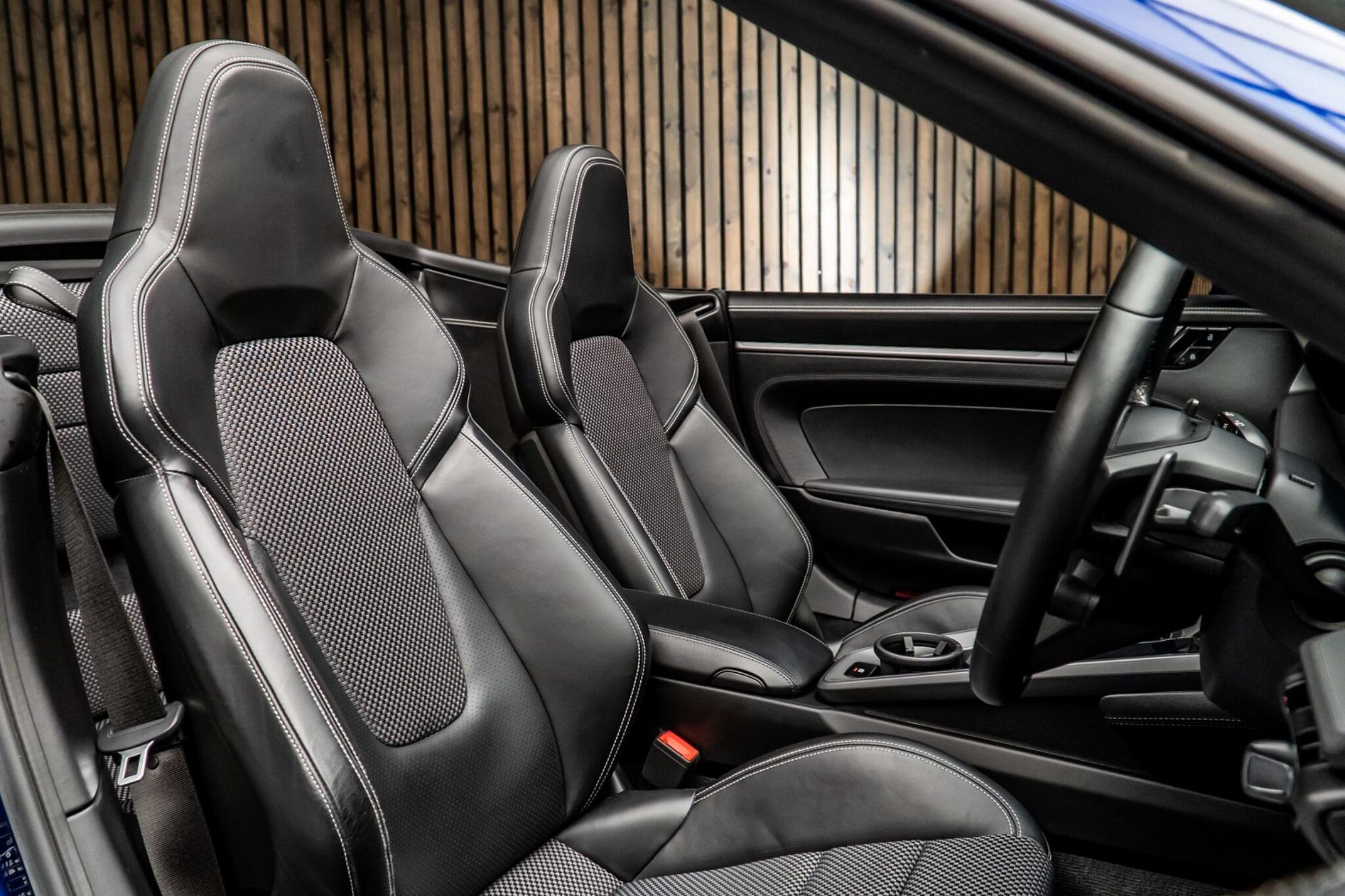 PORSCHE 911 [992] CARRERA CABRIOLET S 2dr PDK for sale UK - Slide 2