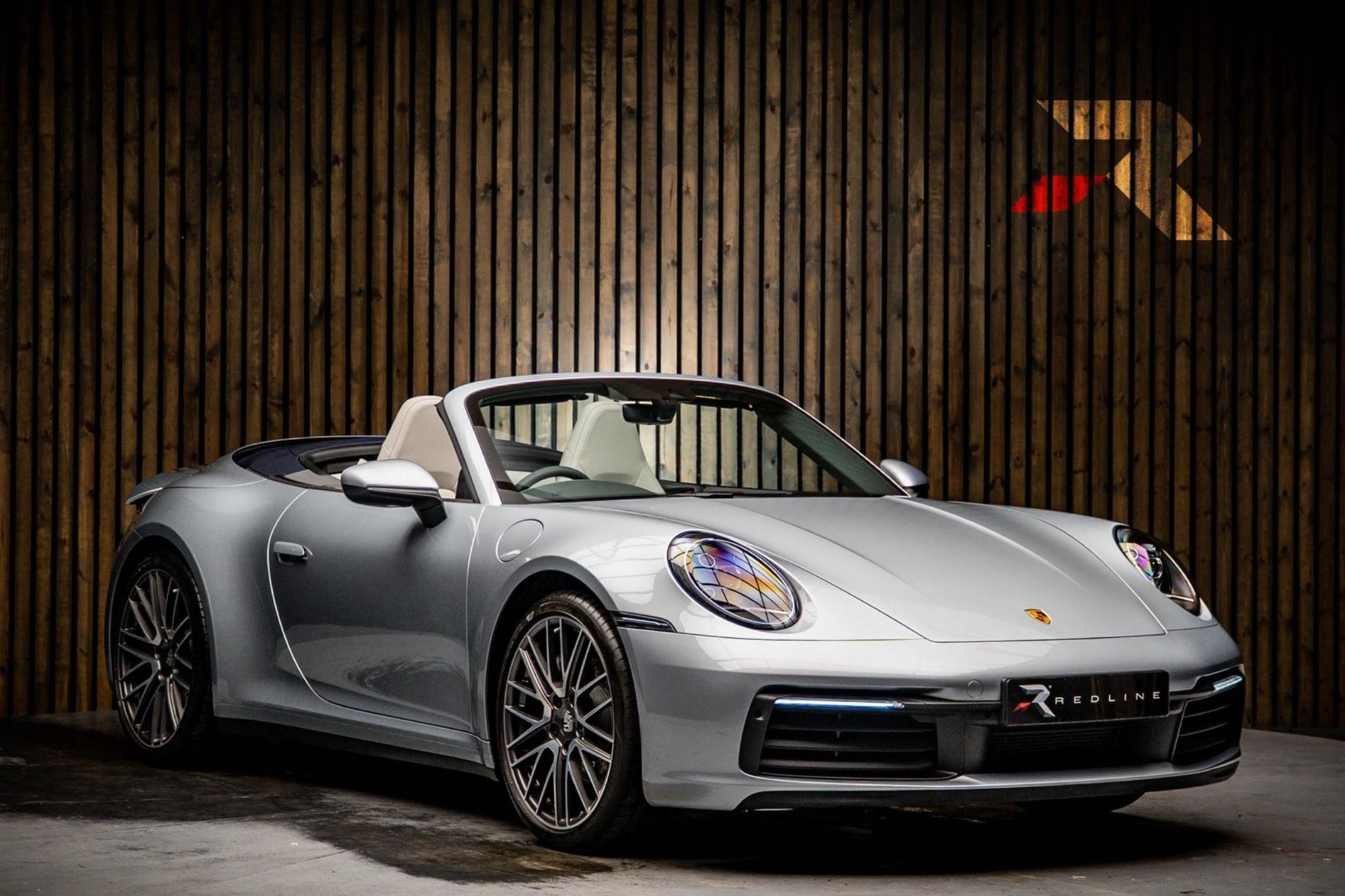 PORSCHE 911 [992] CARRERA CABRIOLET 2dr PDK