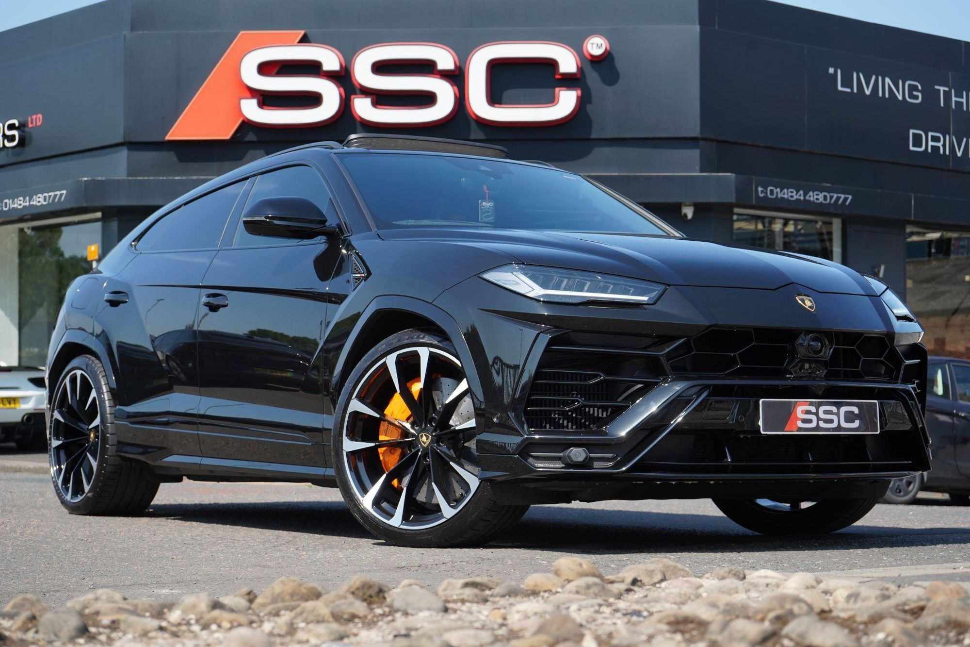 LAMBORGHINI URUS ESTATE 4.0T FSI V8 5dr Auto for sale UK