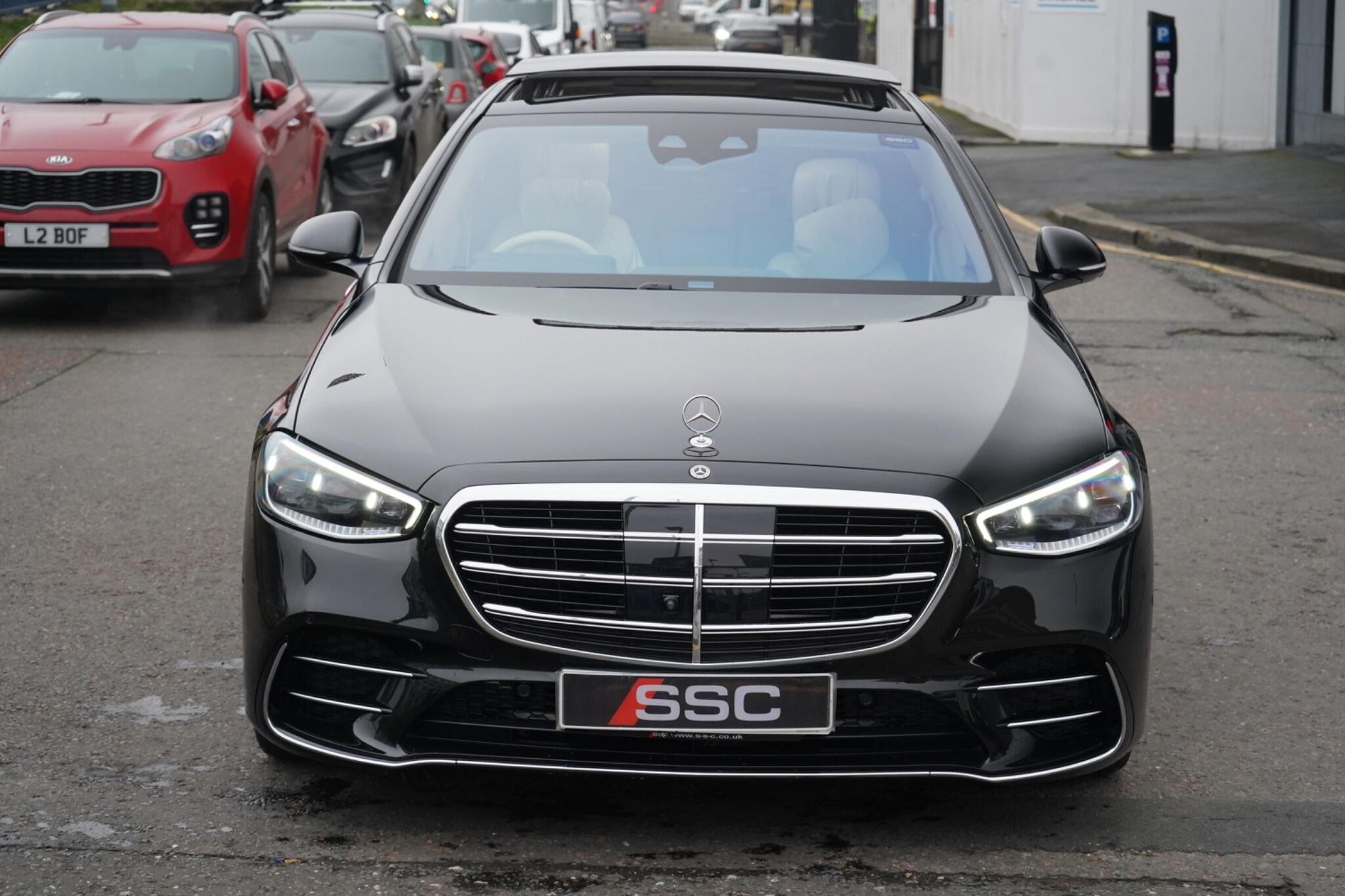 MERCEDES-BENZ S CLASS DIESEL SALOON S350d L AMG Line Premium Plus 4dr 9G-Tronic for sale UK - Slide 6