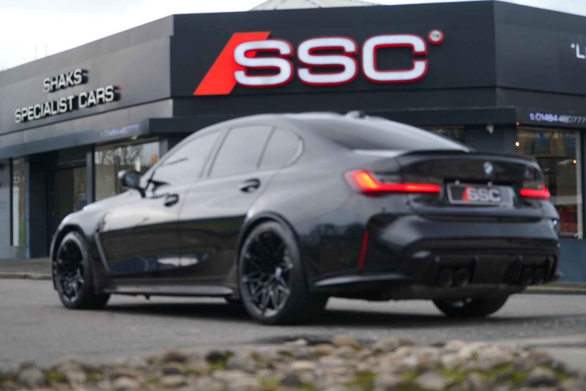 BMW M3 Saloon 3.0 530 Competition M xDrive Steptronic 4 Door Auto for sale UK - Slide 2