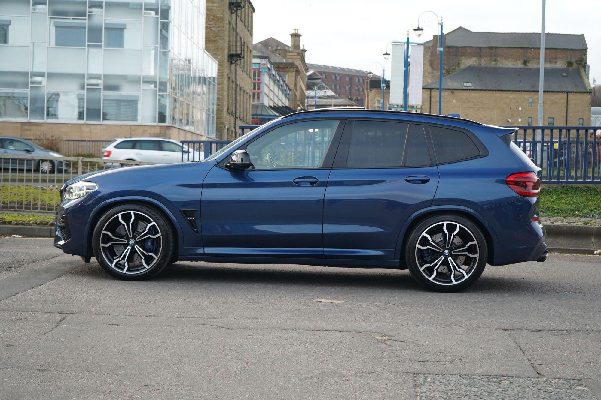 BMW X3 M ESTATE xDrive X3 M Competition 5dr Step Auto for sale UK - Slide 8