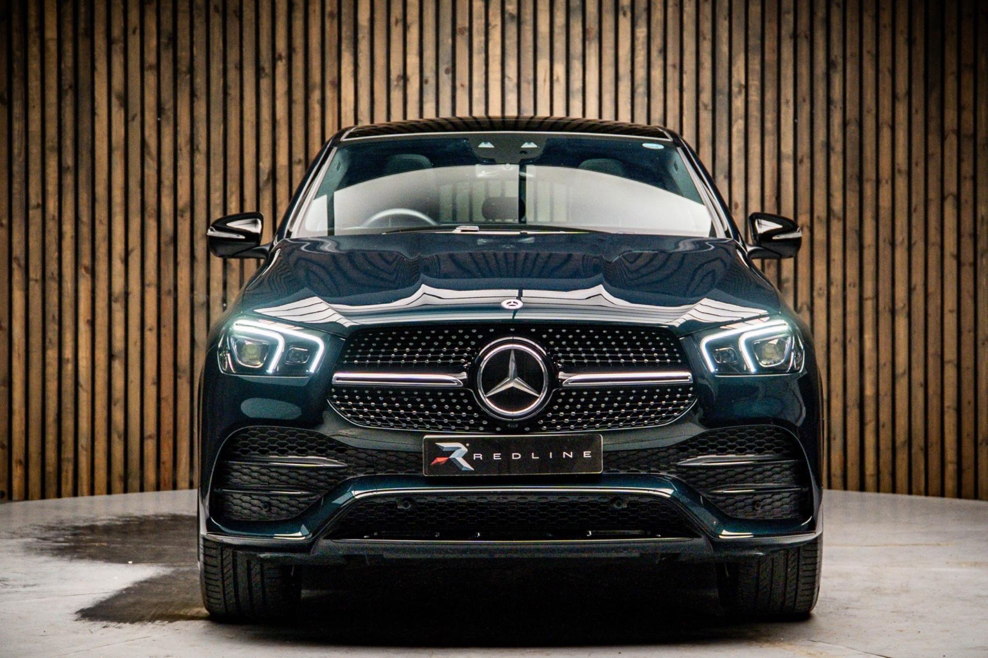 MERCEDES-BENZ GLE COUPE GLE DIESEL COUPE GLE 400d 4Matic AMG Line Premium + 5dr 9G-Tronic for sale UK - Slide 5