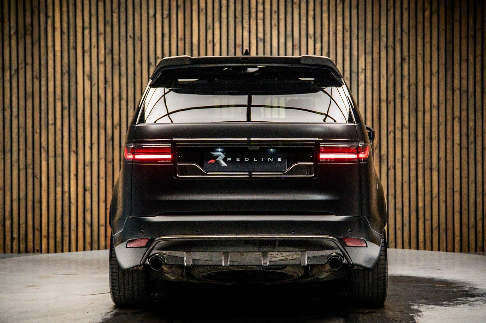 LAND ROVER DISCOVERY DIESEL SW 3.0 D350 Dynamic HSE 5dr Auto for sale UK - Slide 6