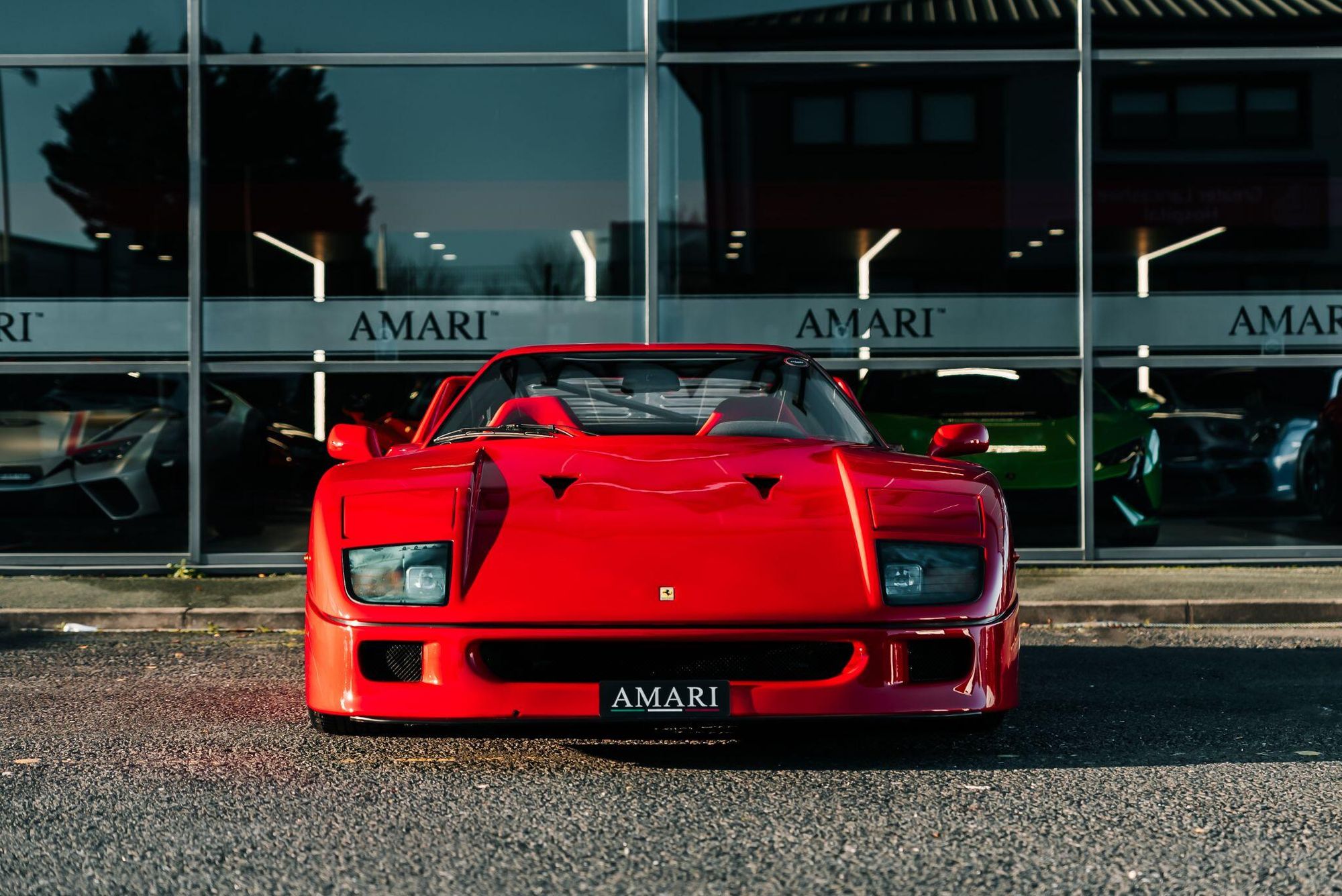 FERRARI F40 COUPE 2dr for sale UK - Slide 7