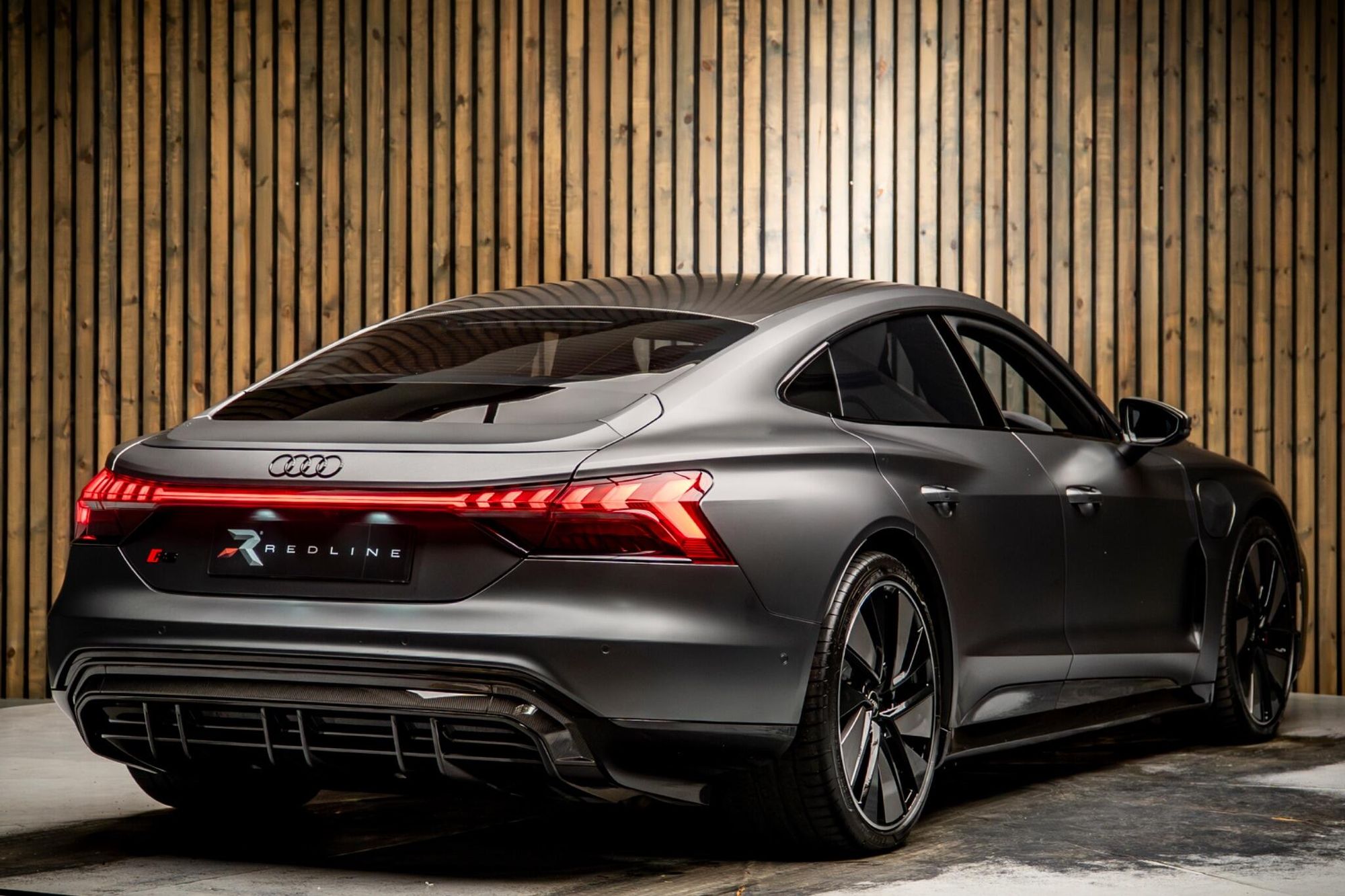 AUDI RS E-TRON GT SALOON 475kW Quattro 93kWh Carbon Vorsprung 4dr Auto for sale UK - Slide 4