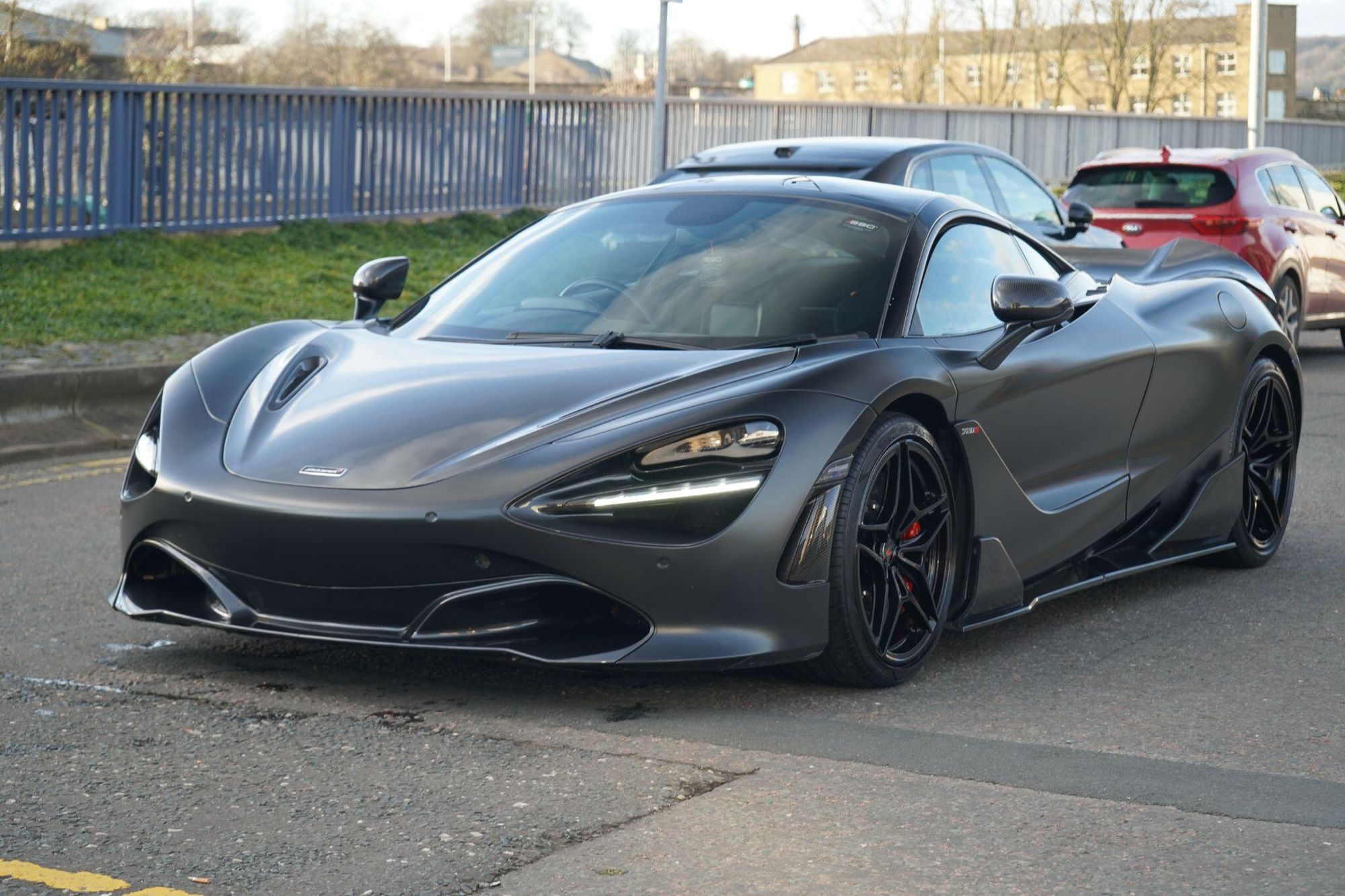 MCLAREN 720 S COUPE V8 Performance 2dr SSG Auto for sale UK - Slide 5