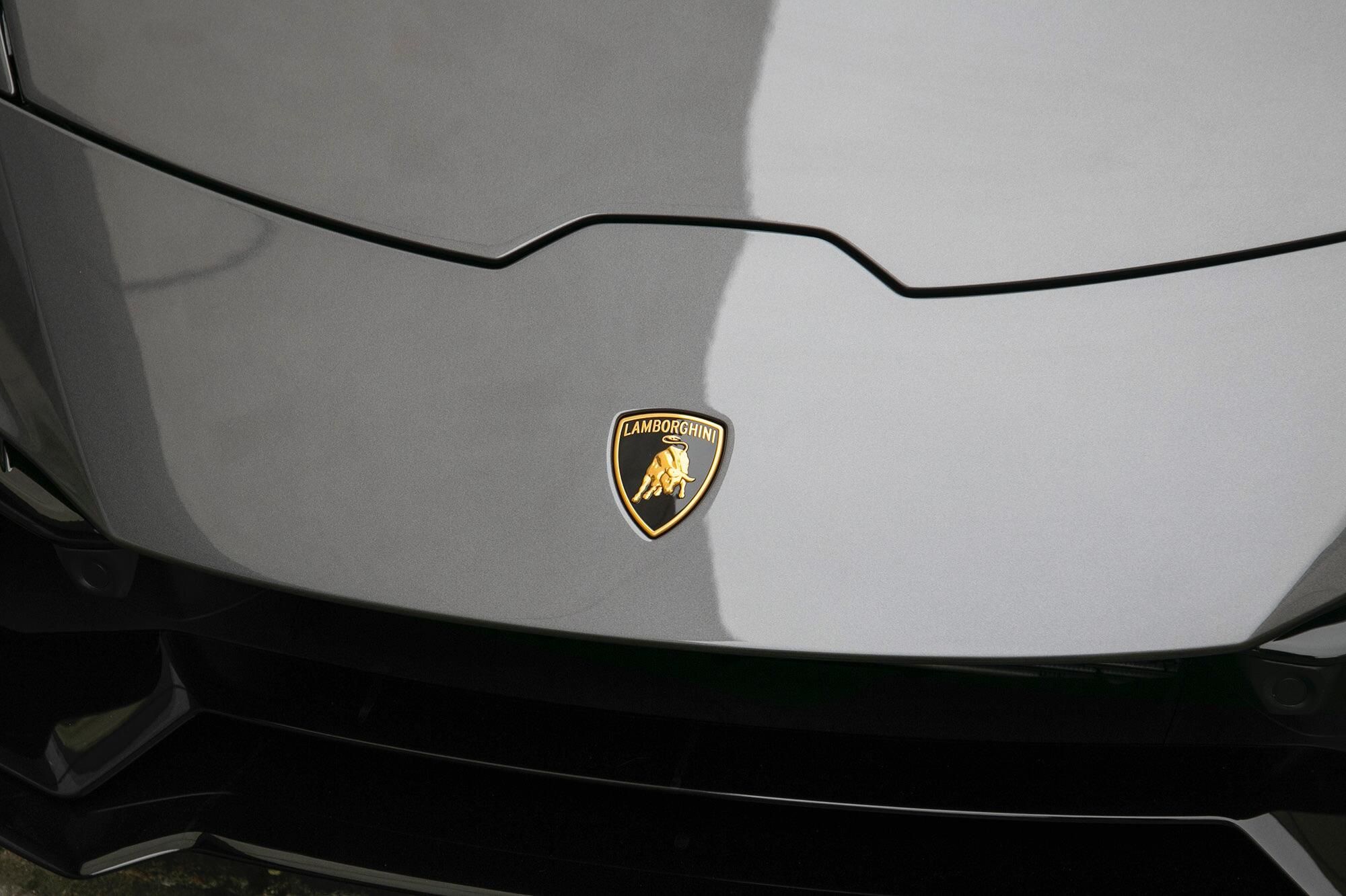 LAMBORGHINI HURACAN COUPE LP 640-4 Performante 2dr LDF for sale UK - Slide 4