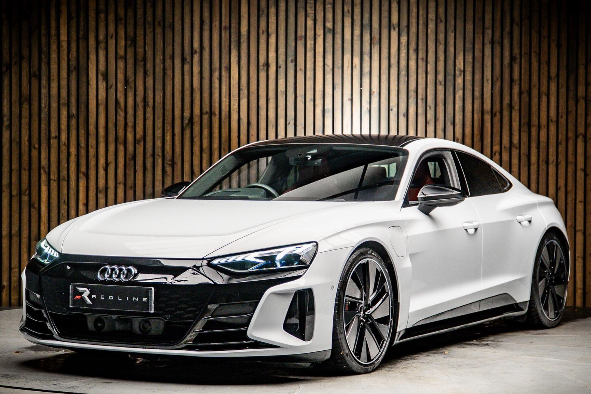 AUDI RS E-TRON GT SALOON 475kW Quattro 93kWh 4dr Auto for sale UK - Slide 8