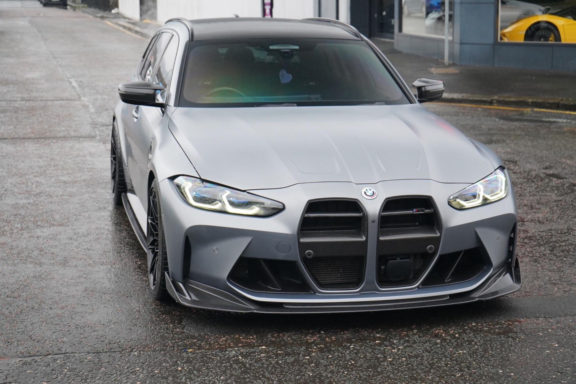 BMW M3 TOURING M3 xDrive Competition M 5dr Step Auto for sale UK - Slide 6