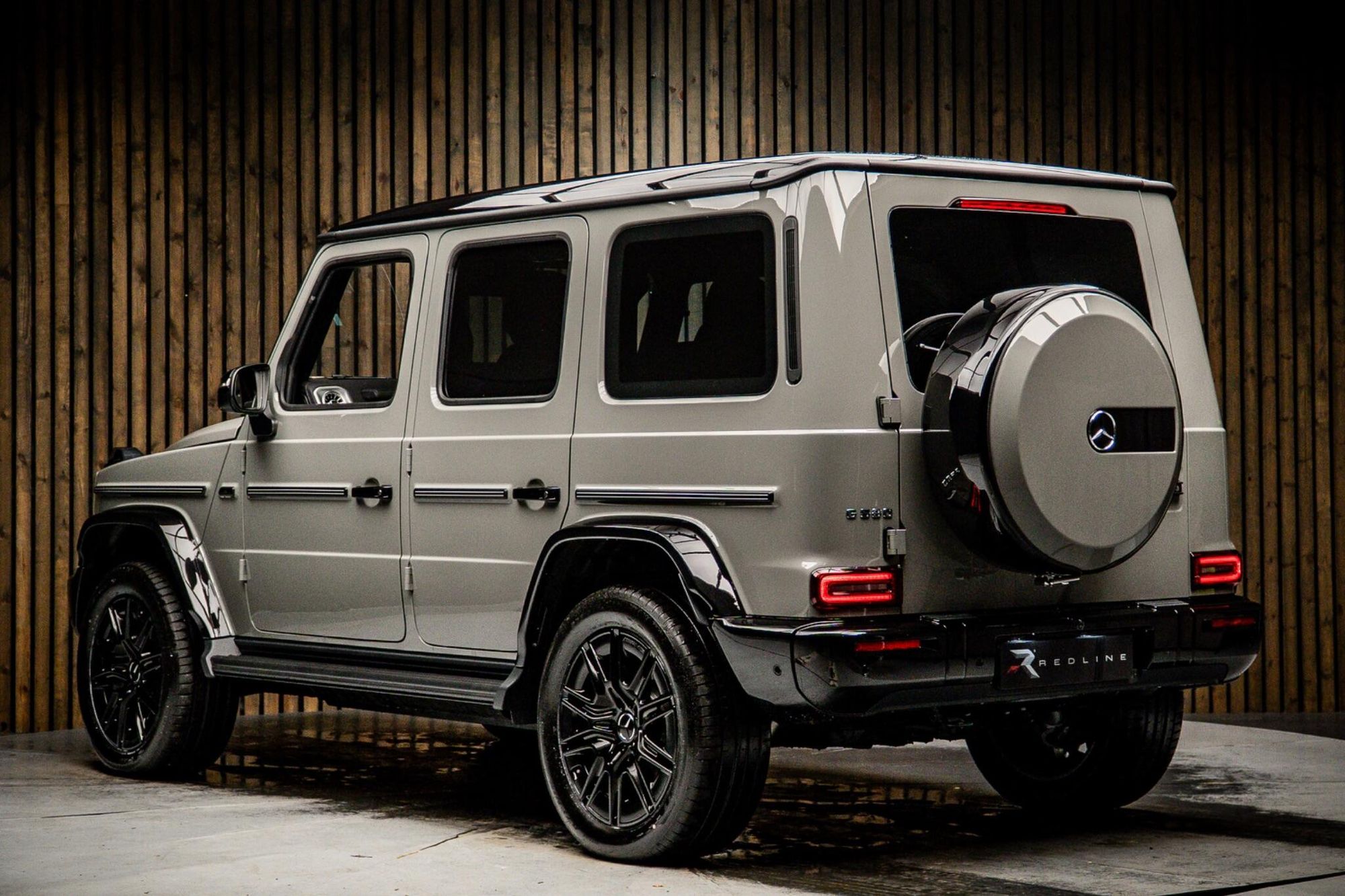 MERCEDES-BENZ G CLASS ELECTRIC STATION WAGON G 580 432kW EQ Tech AMG Line Prem+ 116kWh 5dr Auto for sale UK - Slide 3