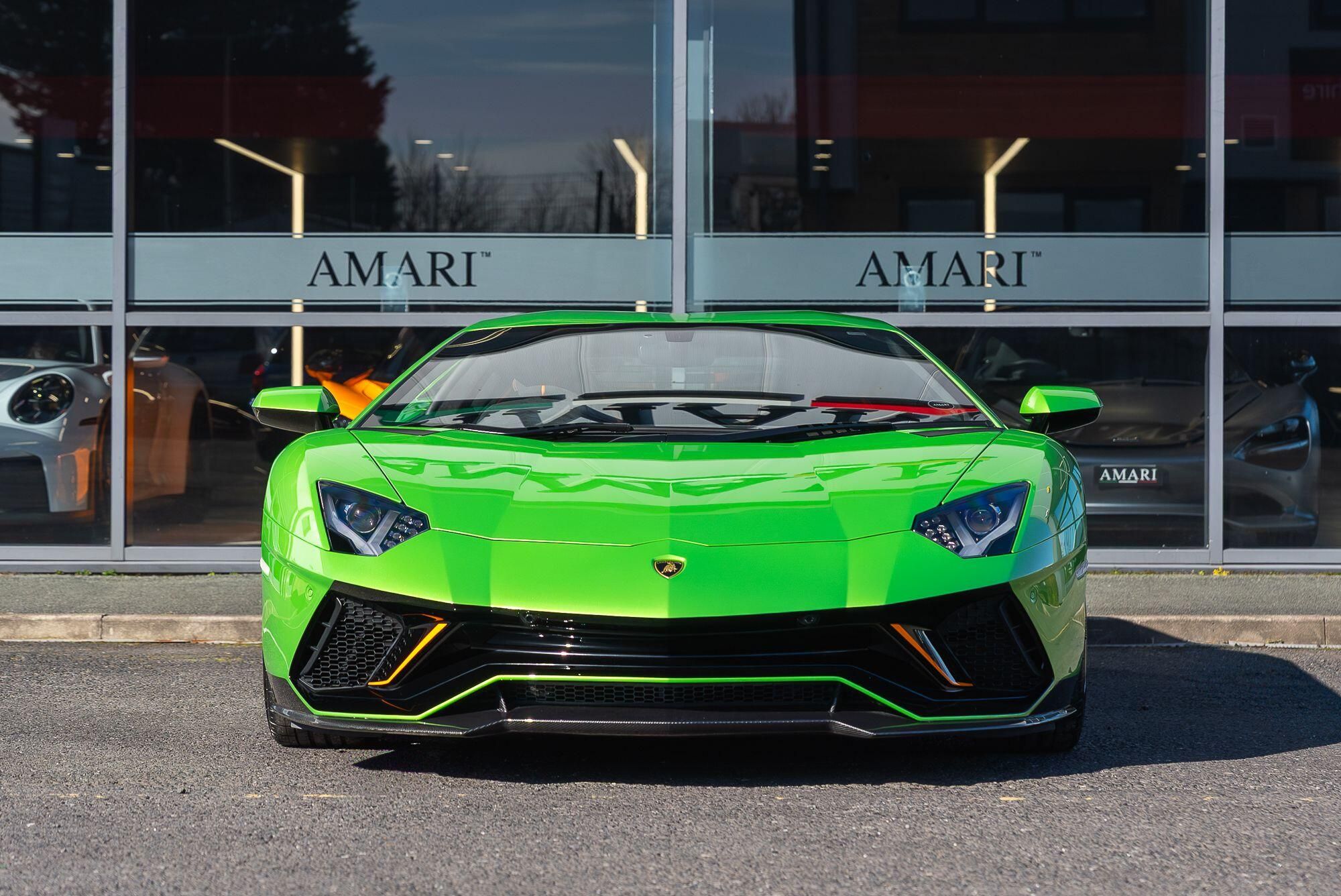 LAMBORGHINI AVENTADOR COUPE LP 780-4 Ultimae 2dr ISR for sale UK - Slide 2