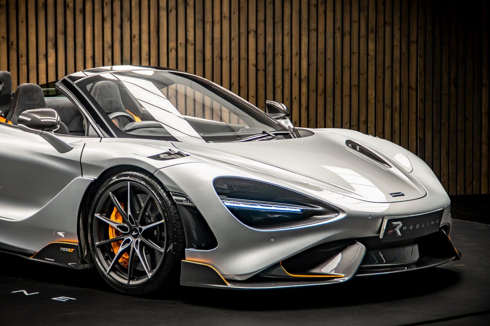 MCLAREN 765LT SPIDER V8 2dr SSG Auto for sale UK - Slide 10