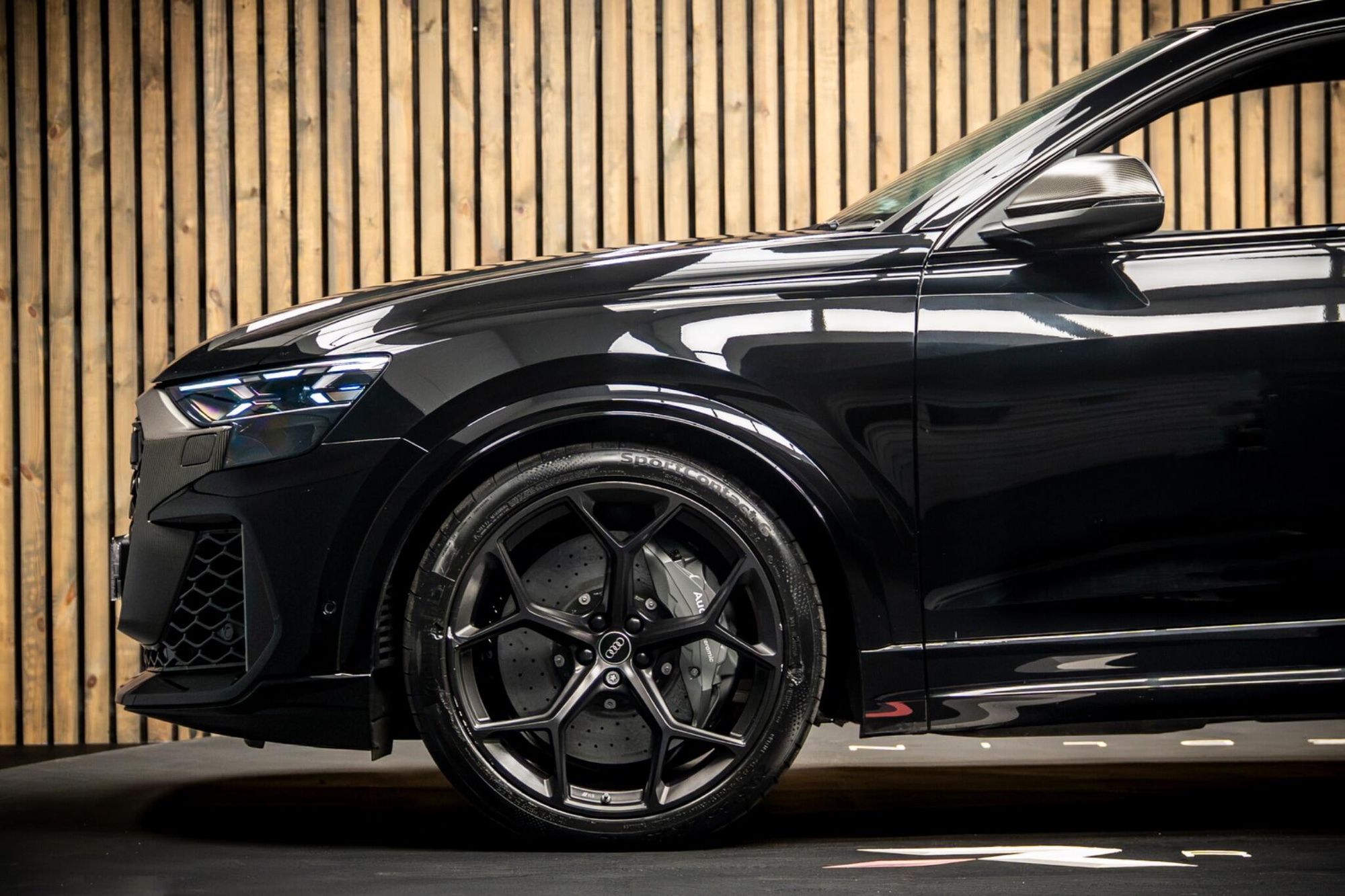 Audi RS Q8 Suv TFSI 640 Performance Carbon Vorsprung Quattro Tiptronic 5 Door Auto for sale UK - Slide 9