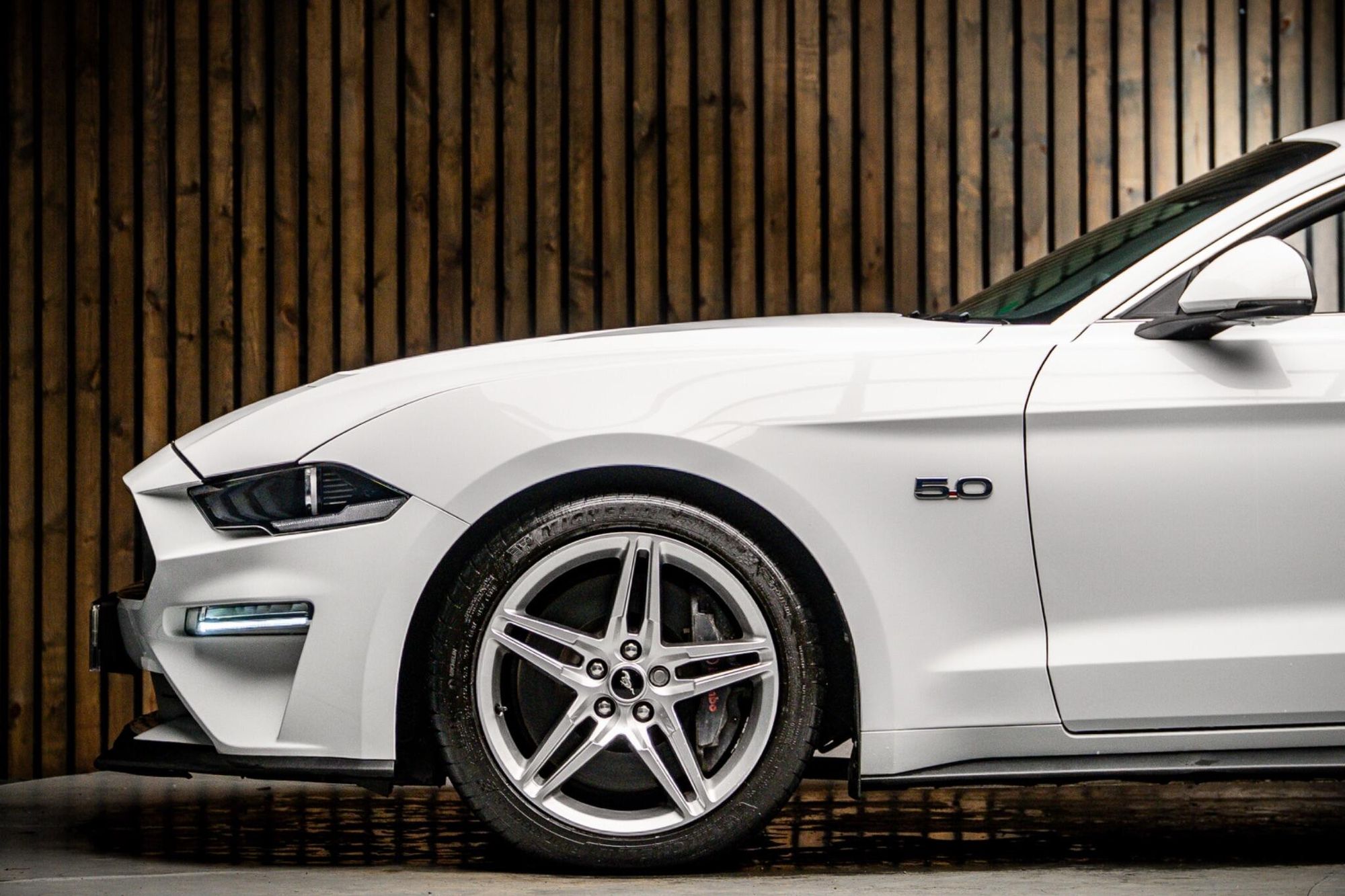FORD MUSTANG FASTBACK 5.0 V8 GT 2dr Auto for sale UK - Slide 9