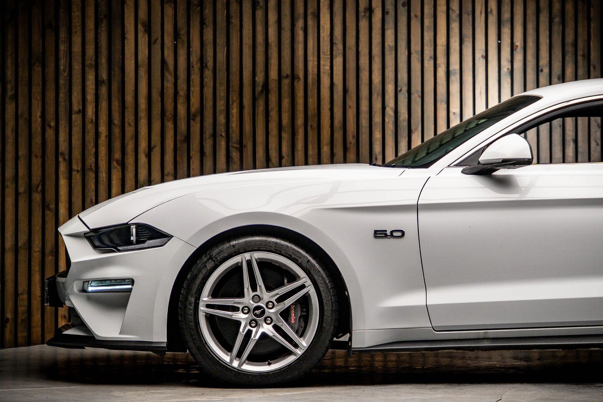 FORD MUSTANG FASTBACK 5.0 V8 GT 2dr Auto for sale UK - Slide 9