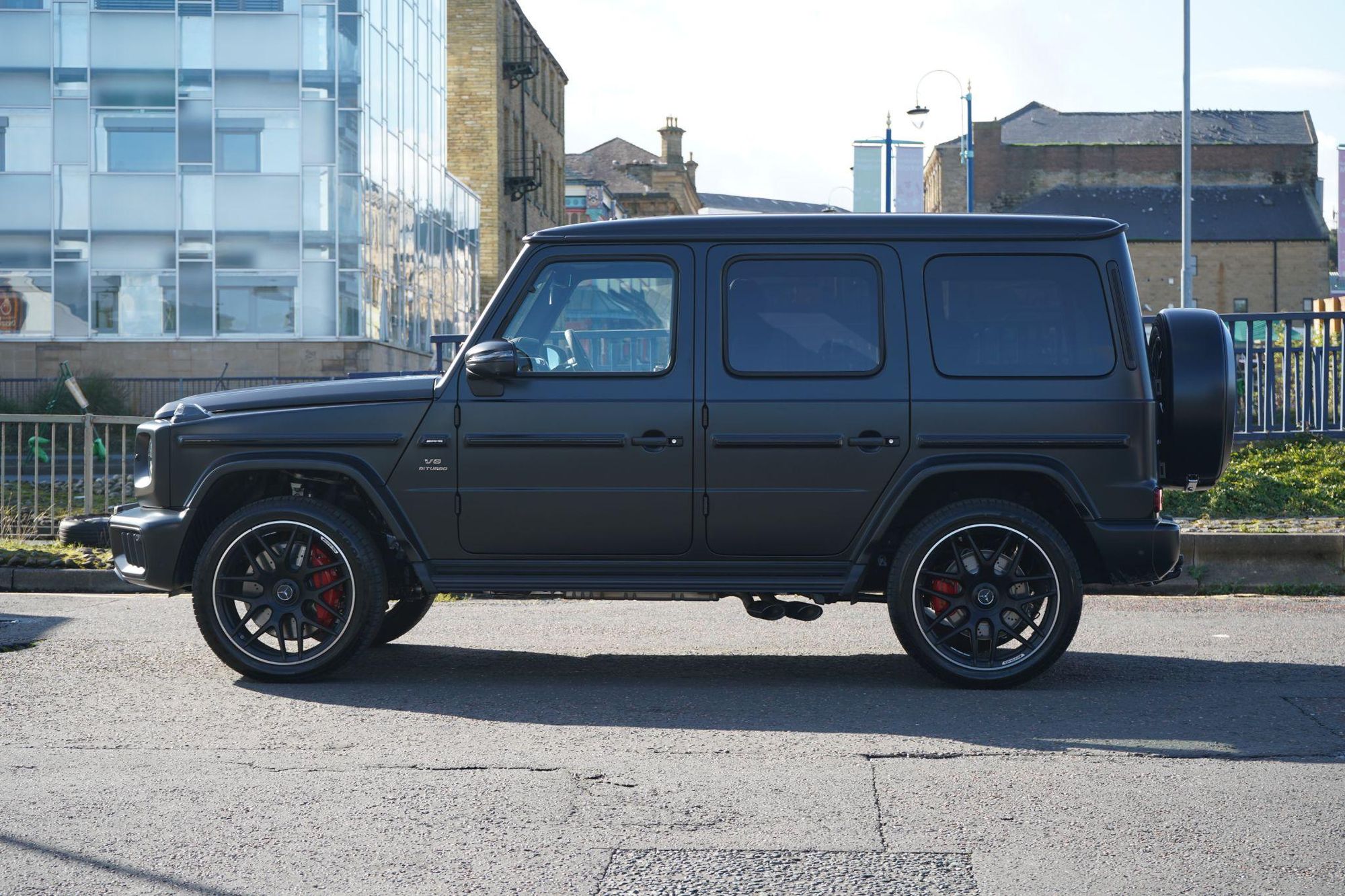 MERCEDES-BENZ G CLASS AMG STATION WAGON SPECIAL EDITIONS G63 Magno Edition 5dr 9G-Tronic for sale UK - Slide 8